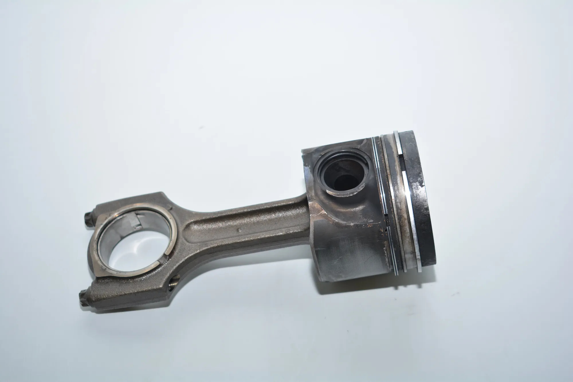 Piston · BMW 7 (E65, E66, E67) 730 Ld 2005