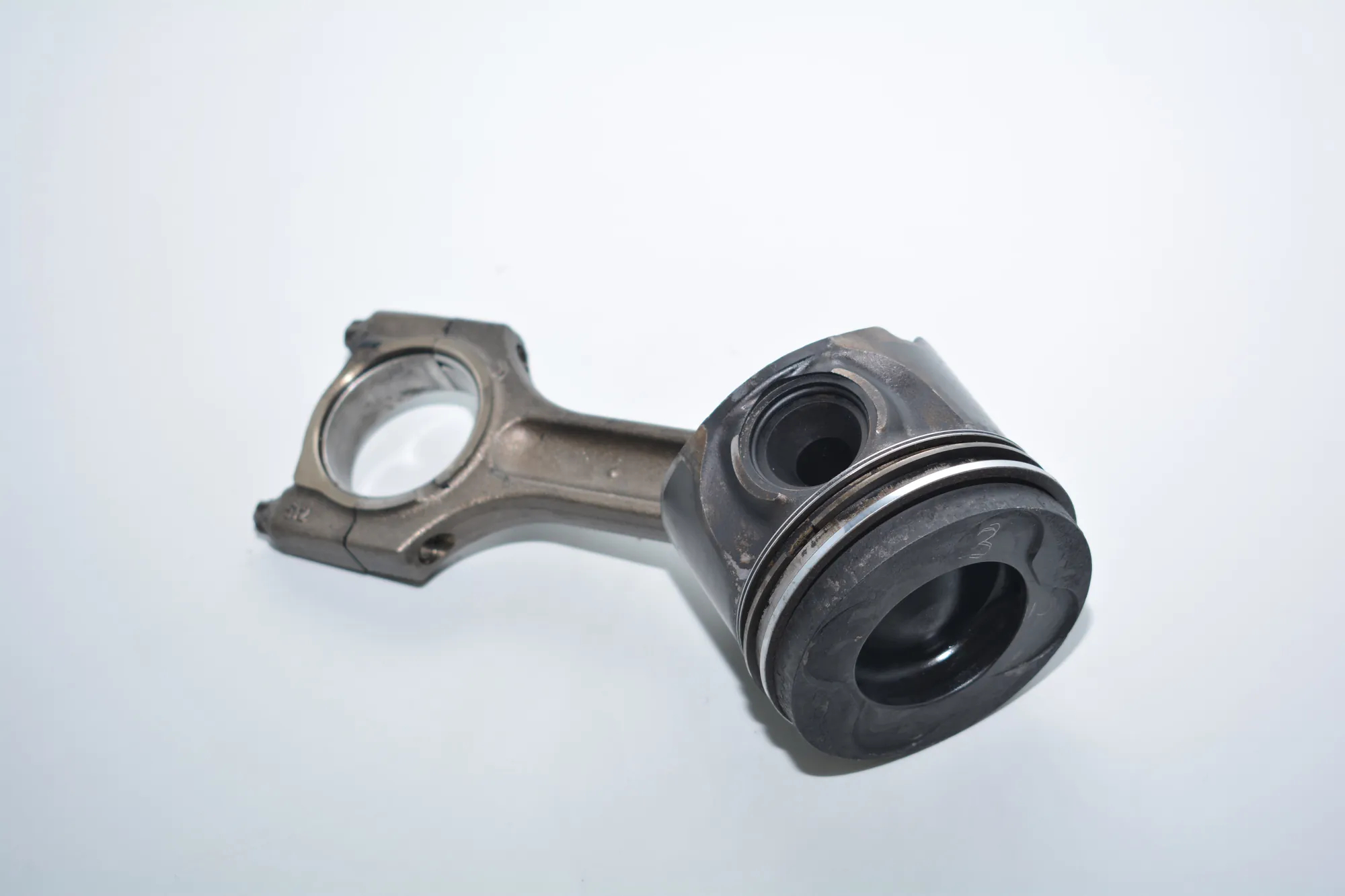Piston · BMW 7 (E65, E66, E67) 730 Ld 2005 – 3