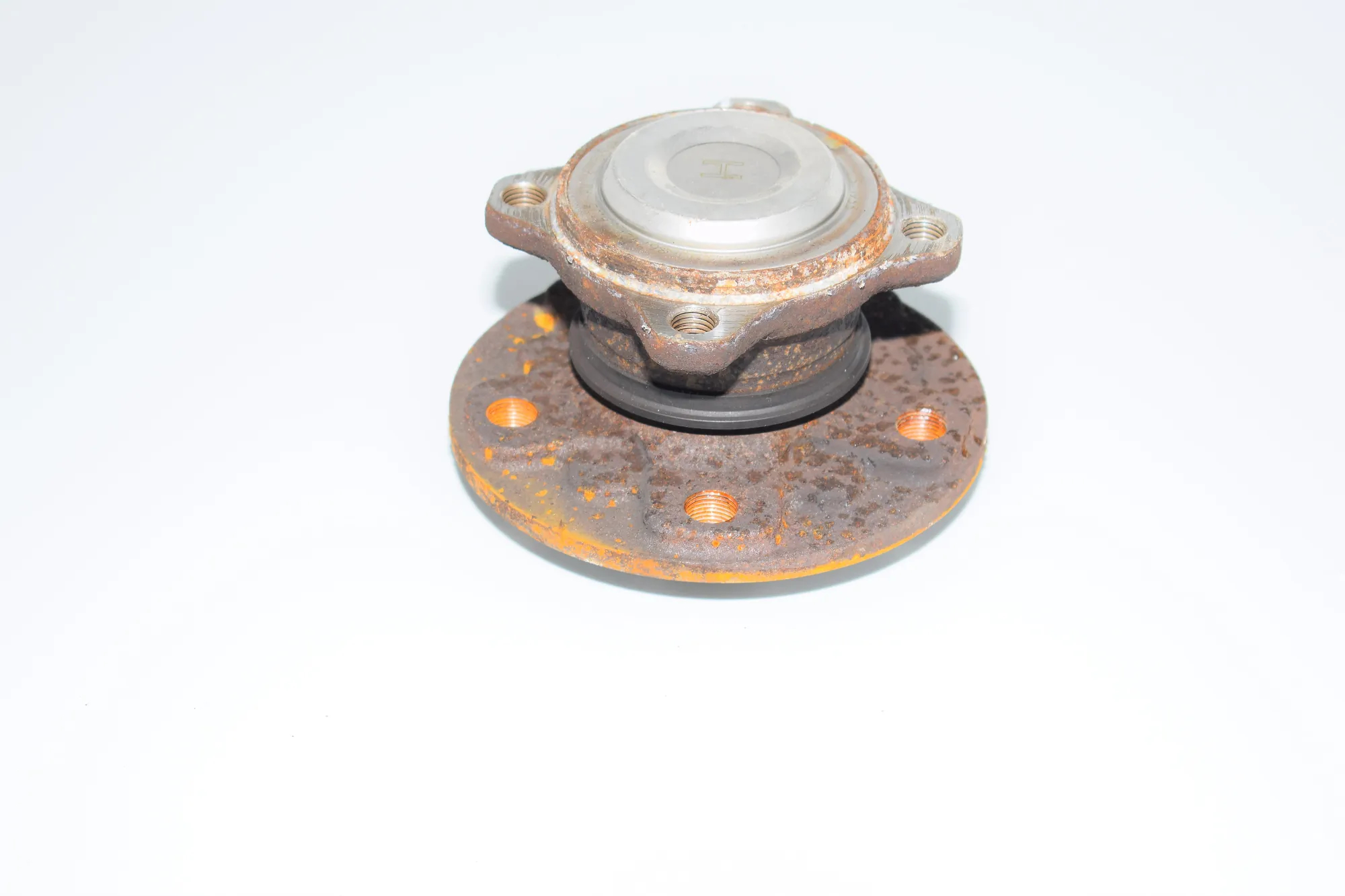 Front Right Wheel Bearing – OEM 6859546 · BMW i3 (I01) Electric 2015 – 2