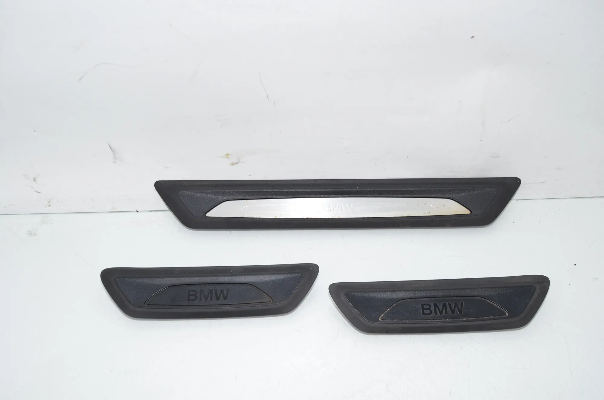 Door Sill Trim Kit – OEM 7349673 · BMW X1 (F48) sDrive 18 d 2019 – 2