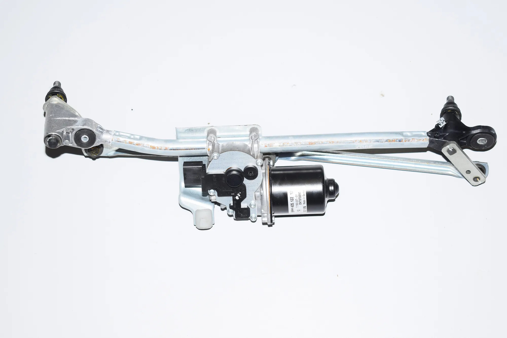 Front Windshield Wiper Mechanism – OEM 7193037 · BMW 1 (E81) 118 d 2008