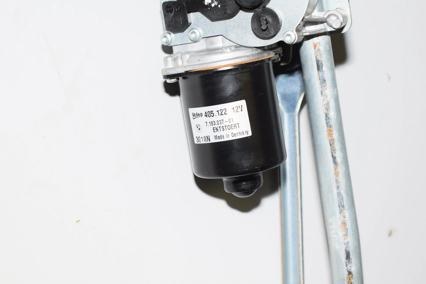 Front Windshield Wiper Mechanism – OEM 7193037 · BMW 1 (E81) 118 d 2008 – 3