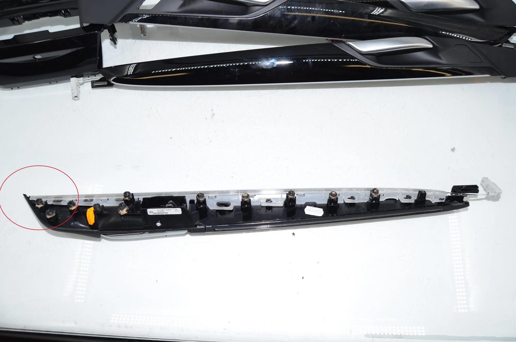Interior Trim Strips Kit – OEM 9483799 · BMW X1 (F48) sDrive 18 d 2019 – 6