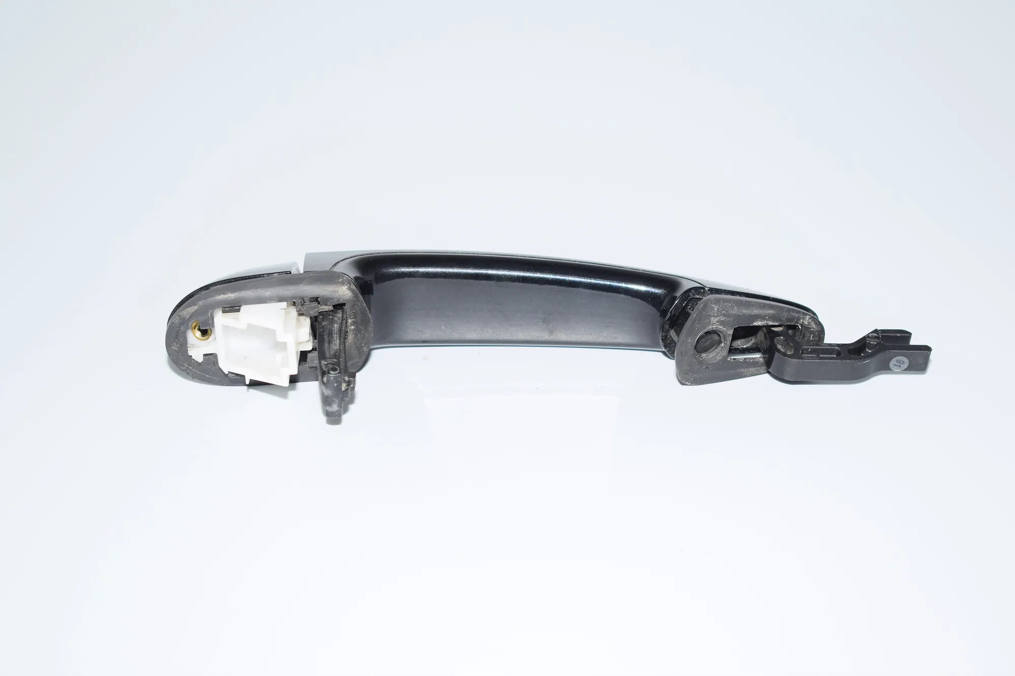 Front Left Door Exterior Handle · BMW 1 (E81) 118 d 2008 – 2