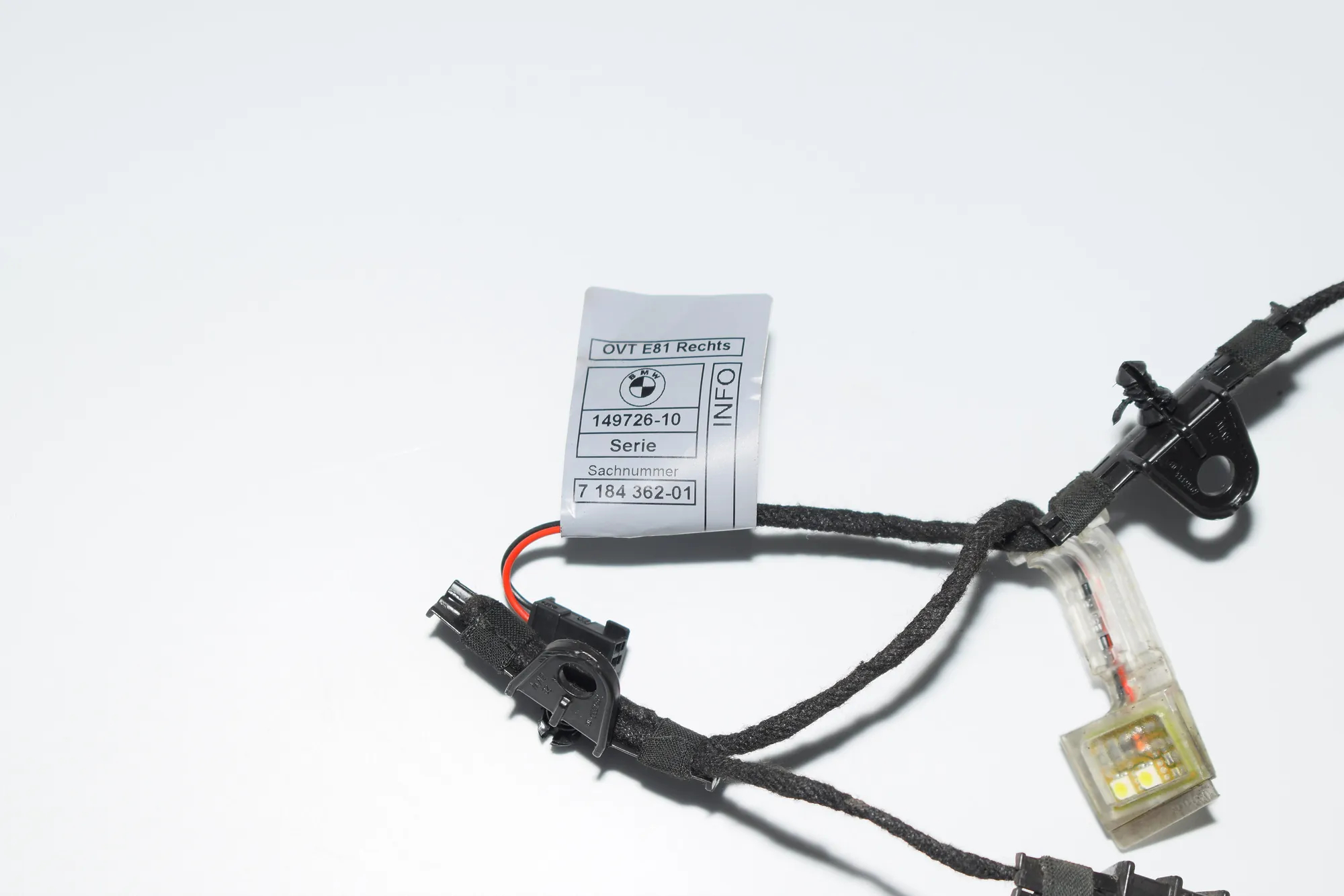 Front Right Door Handle Light – OEM 7184362 · BMW 1 (E81) 118 d 2008 – 3