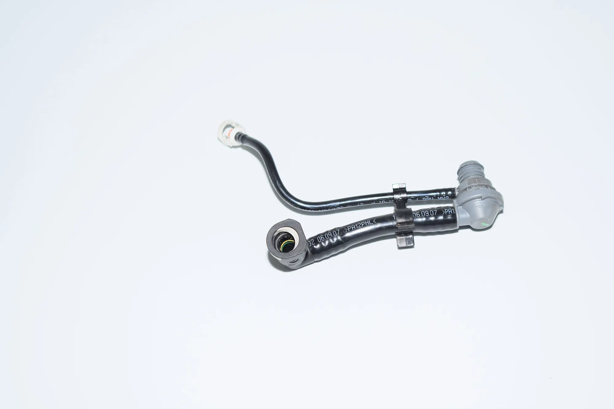 Pipe Hose – OEM 7601007 · BMW 1 (E81) 118 d 2008 – 3