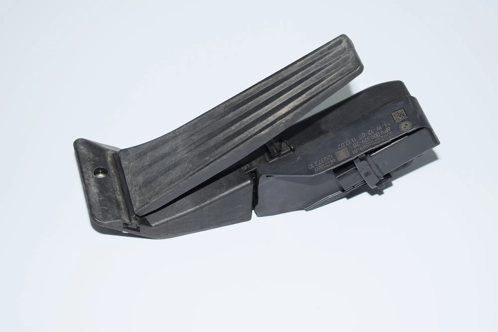 Throttle Pedal – OEM 6786589 · BMW 1 (E81) 118 d 2008