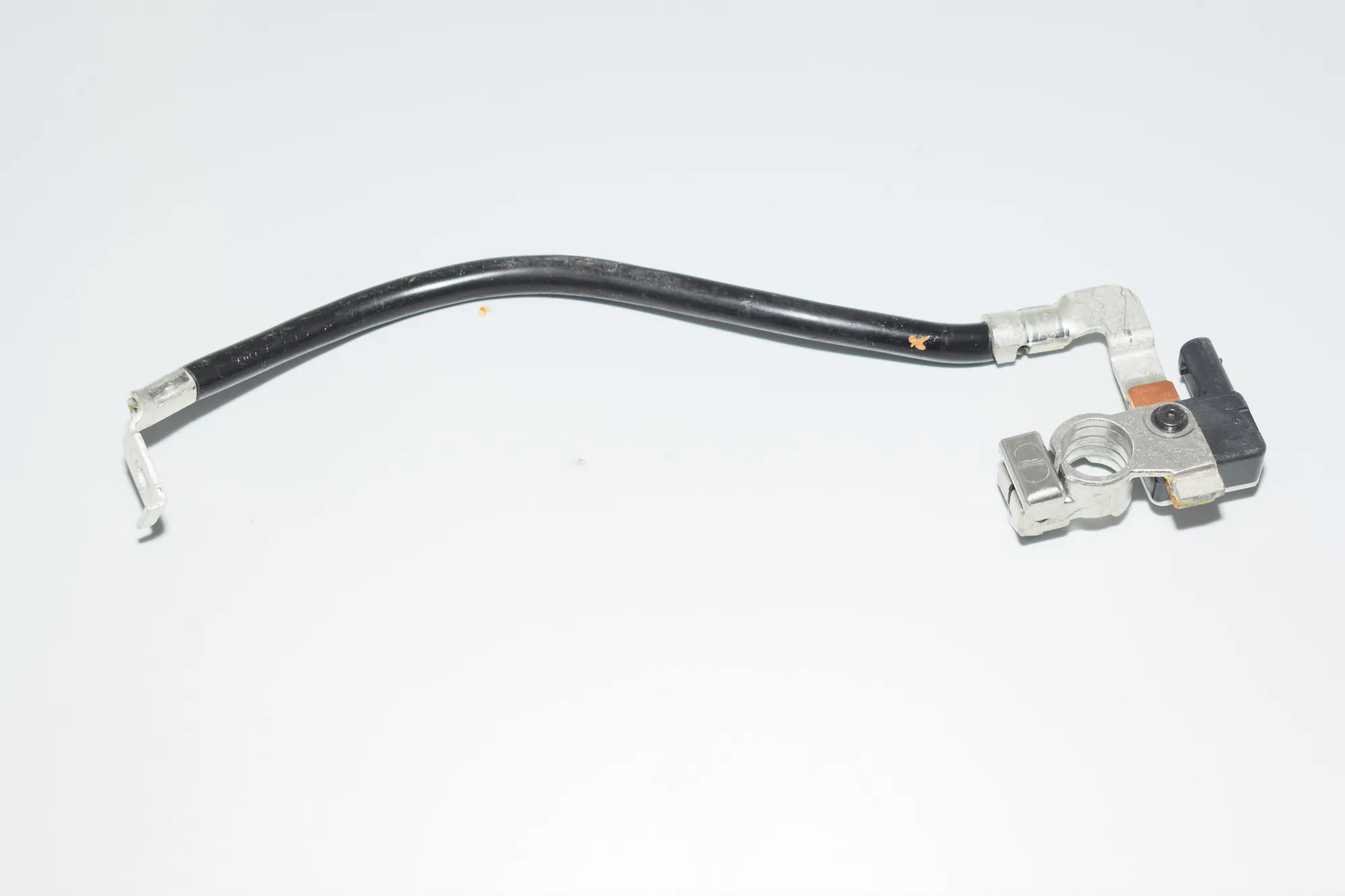 Negative Battery Cable – OEM 6824838 · BMW 7 (G11, G12) BMW 7 (G11, G12) 730 d 2016 – 2
