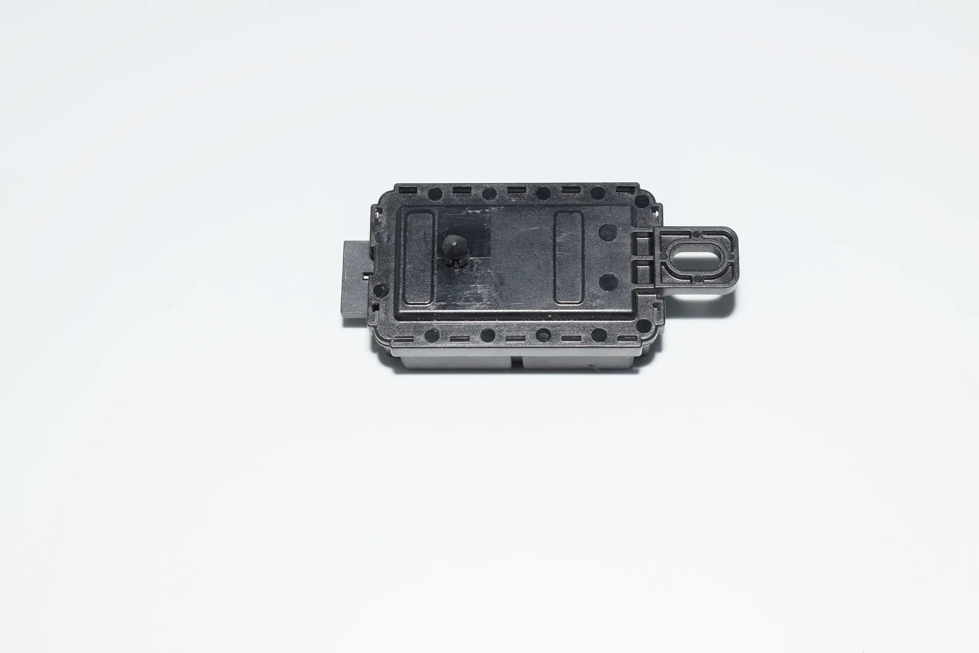 Other Control Units – OEM 6810213 · BMW 7 (G11, G12) BMW 7 (G11, G12) 730 d 2016 – 2