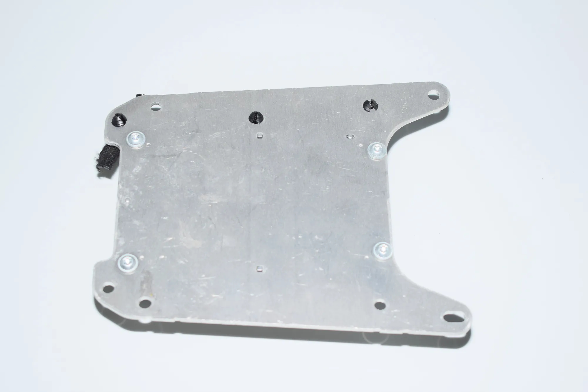 Other Control Units – OEM 6857403 · BMW X6 (E71, E72) BMW X6 (E71, E72) M 50 d 2012