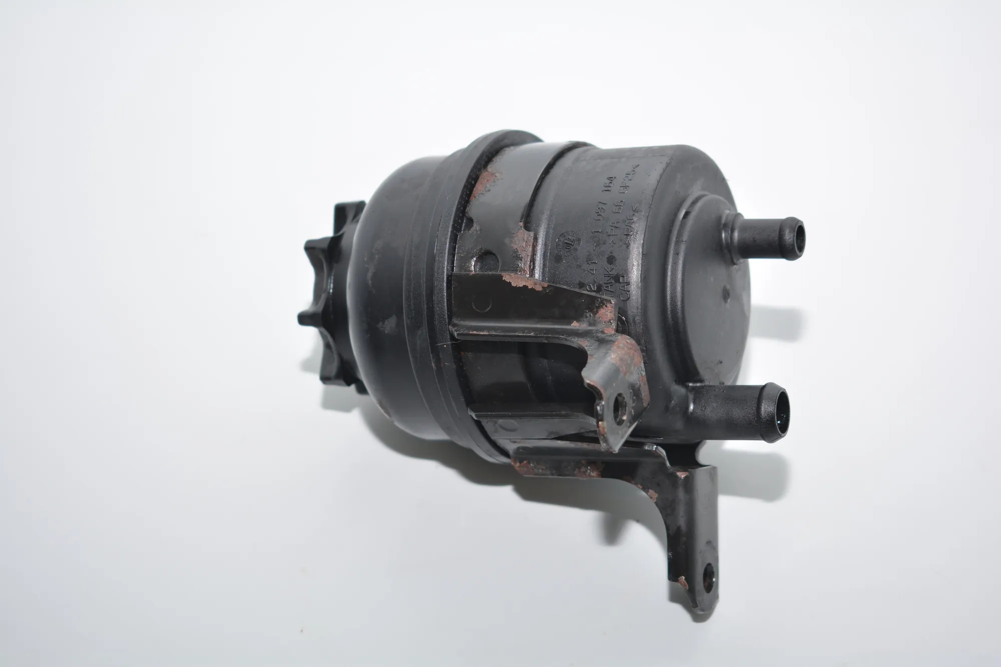 Power Steering Pump Tank – OEM 1097164 · BMW X5 (E53) 3.0 i 2002 – 4