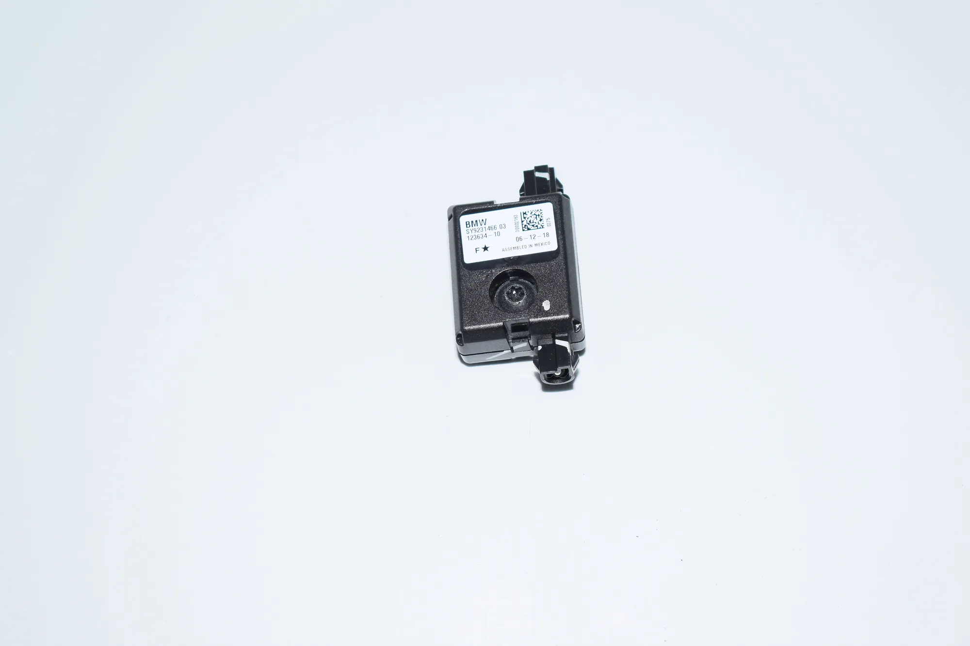 Antenna Amplifier – OEM 9231466 · BMW i3 (I01) Electric 2019