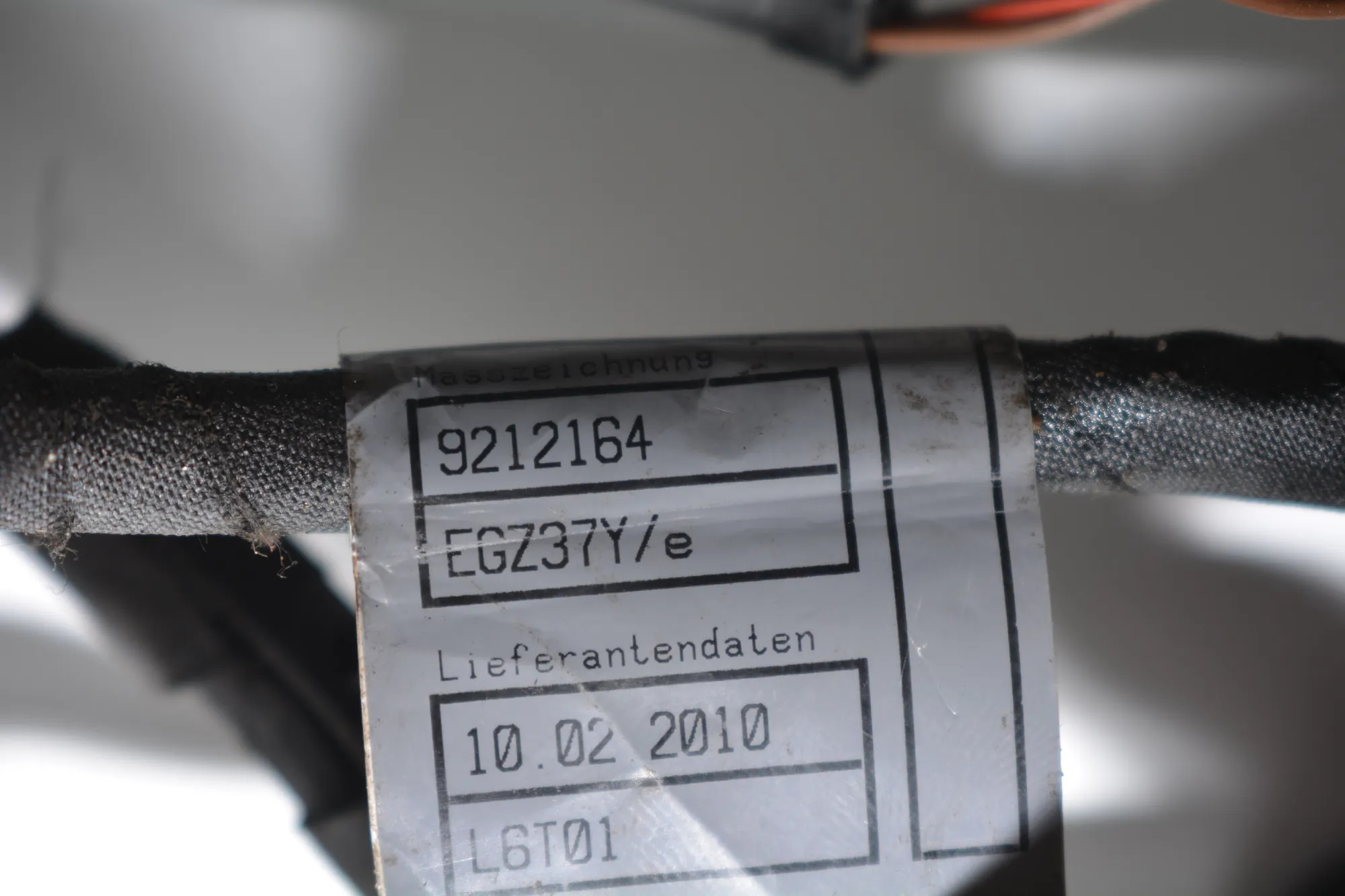 Front Right Door Wiring – OEM 9212165 · BMW 7 (F01, F02) BMW 7 (F01, F02) 730 d 2008 – 6