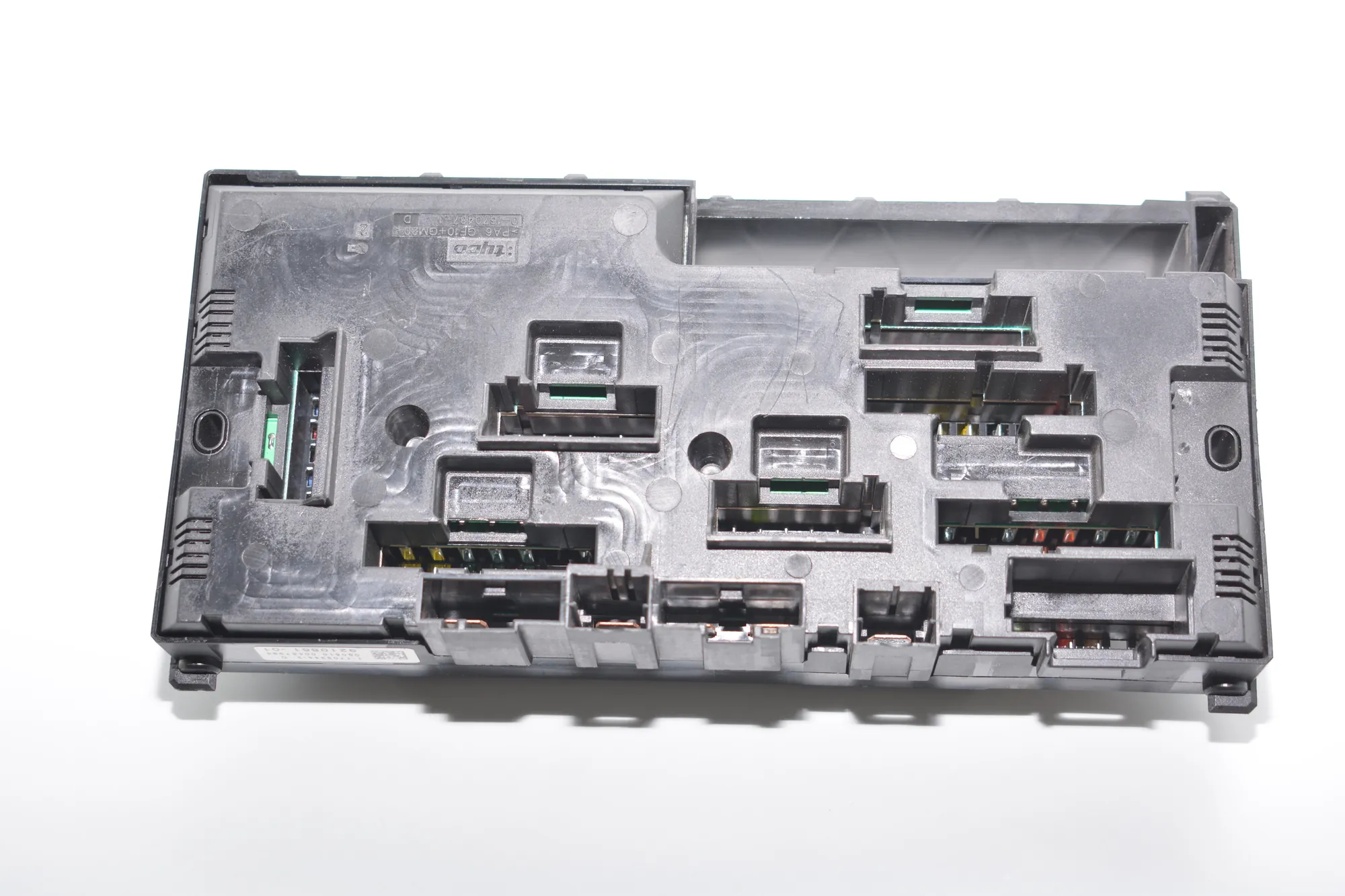 Fuse Box – OEM 9210861 · BMW 5 (F10) BMW 5 (F10) 520 d 2010 – 3