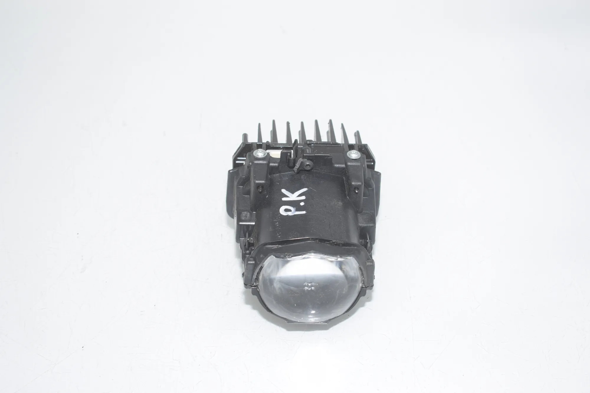 LED Lights Control Unit – OEM 90147413 · BMW X1 (F48) sDrive 18 d 2019