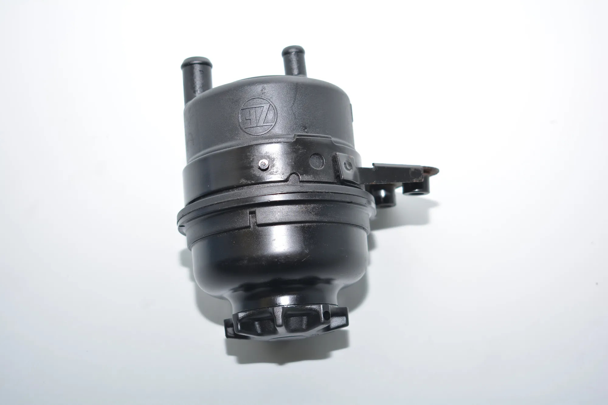 Power Steering Pump Tank – OEM 1097164 · BMW X5 (E53) 4.6 is 2003 – 2