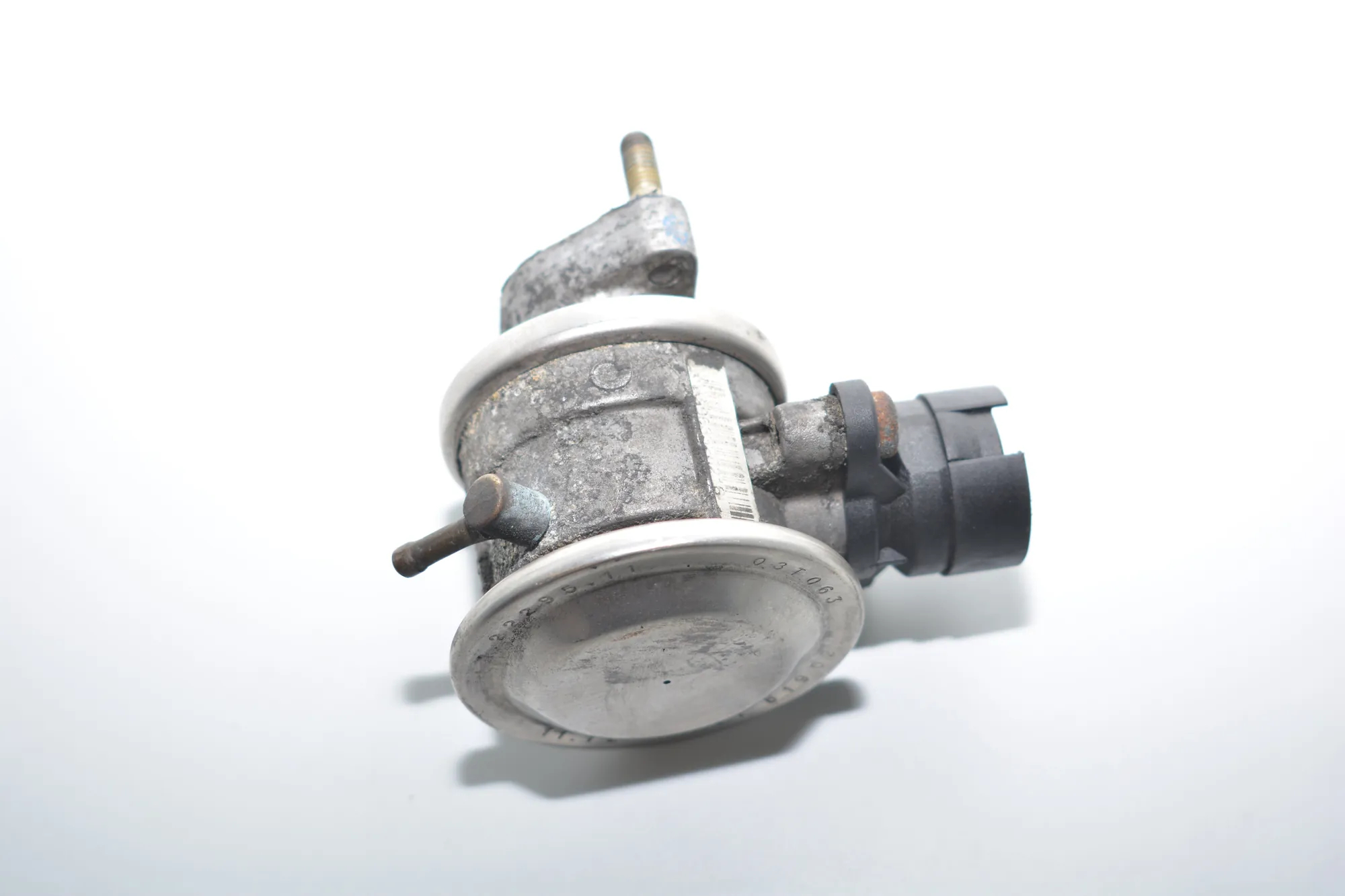 EGR Valve – OEM 1707619 · BMW X5 (E53) 4.6 is 2003 – 3