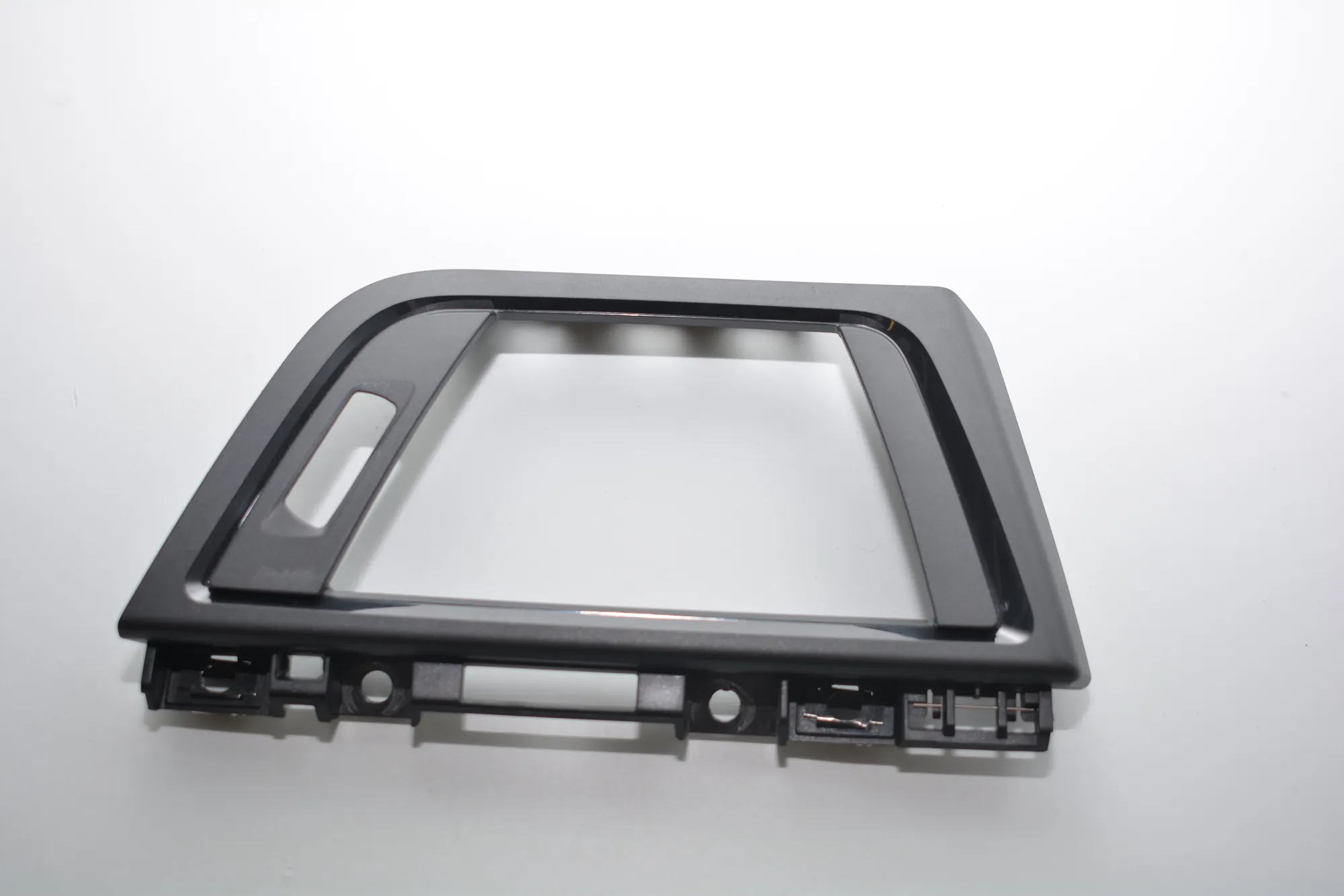 Other Interior Parts – OEM 9241139 · BMW 4 Gran Coupe (F36) BMW 4 Gran Coupe (F36) 435 i 2014 – 2