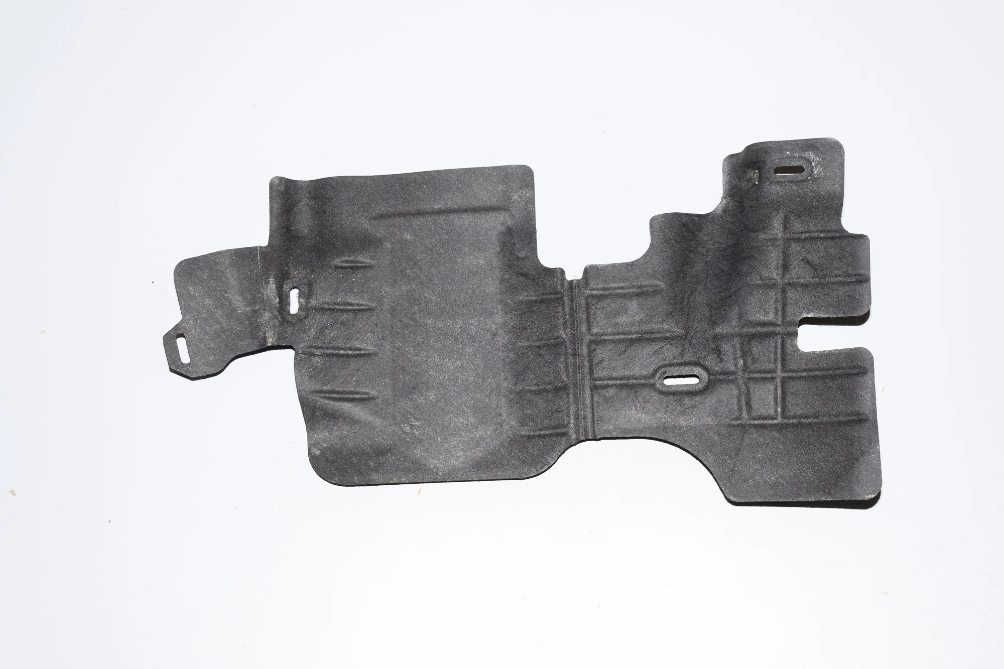 Other Underbody Cover – OEM 8601200 · BMW i3 (I01) Electric 2016 – 5
