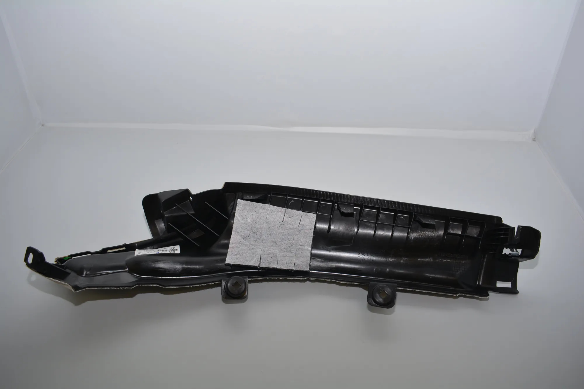 Right Side Pillar Trim – OEM 7411642 · BMW 7 (G11, G12) BMW 7 (G11, G12) 725 d, Ld 2015 – 3