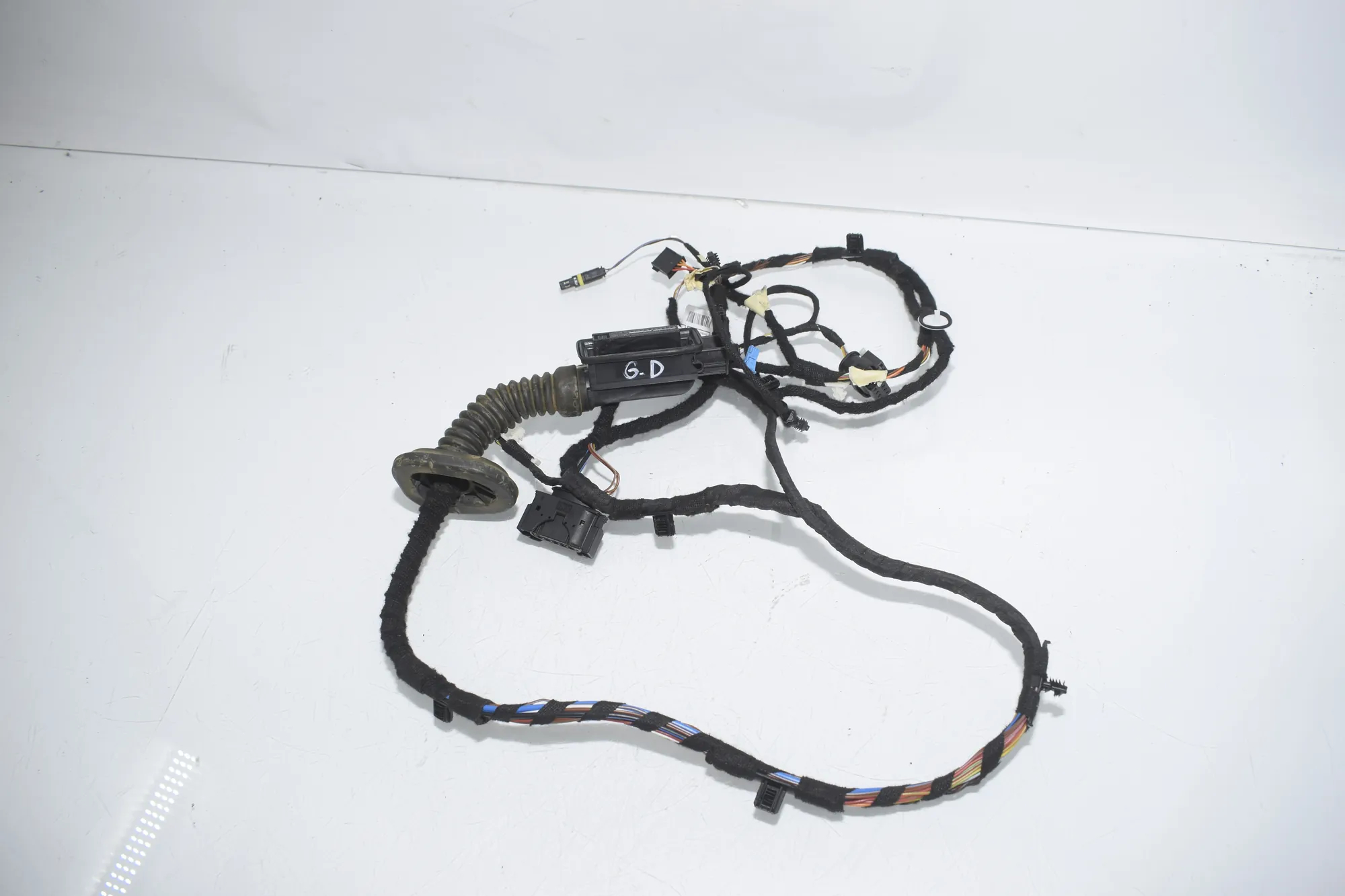 Rear Right Door Wiring – OEM 8718694 · BMW X1 (F48) sDrive 18 d 2019 – 2