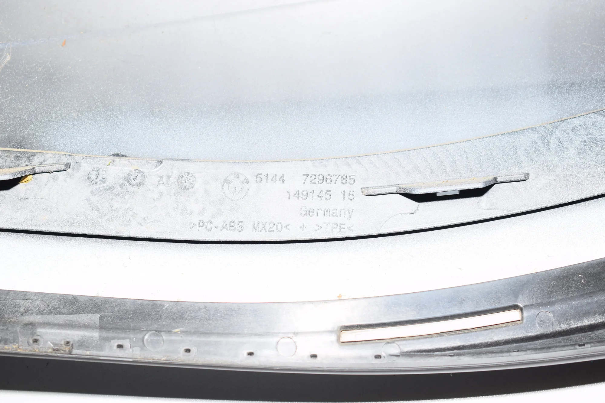 Other Body Parts – OEM 7296785 · BMW i3 (I01) Electric 2016 – 3