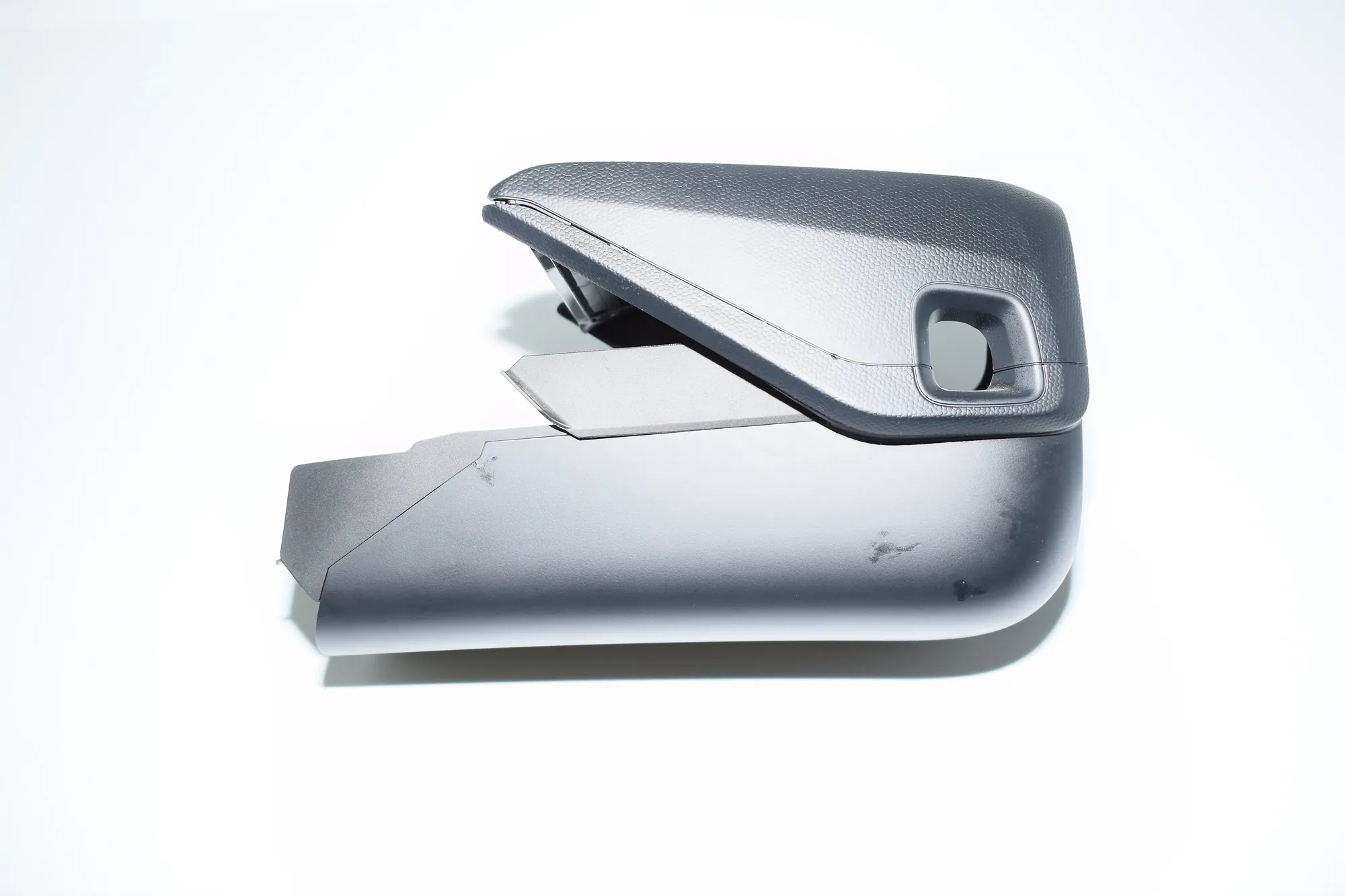 Steering Mechanism Trim – OEM 9285064 · BMW i3 (I01) Electric 2016 – 3