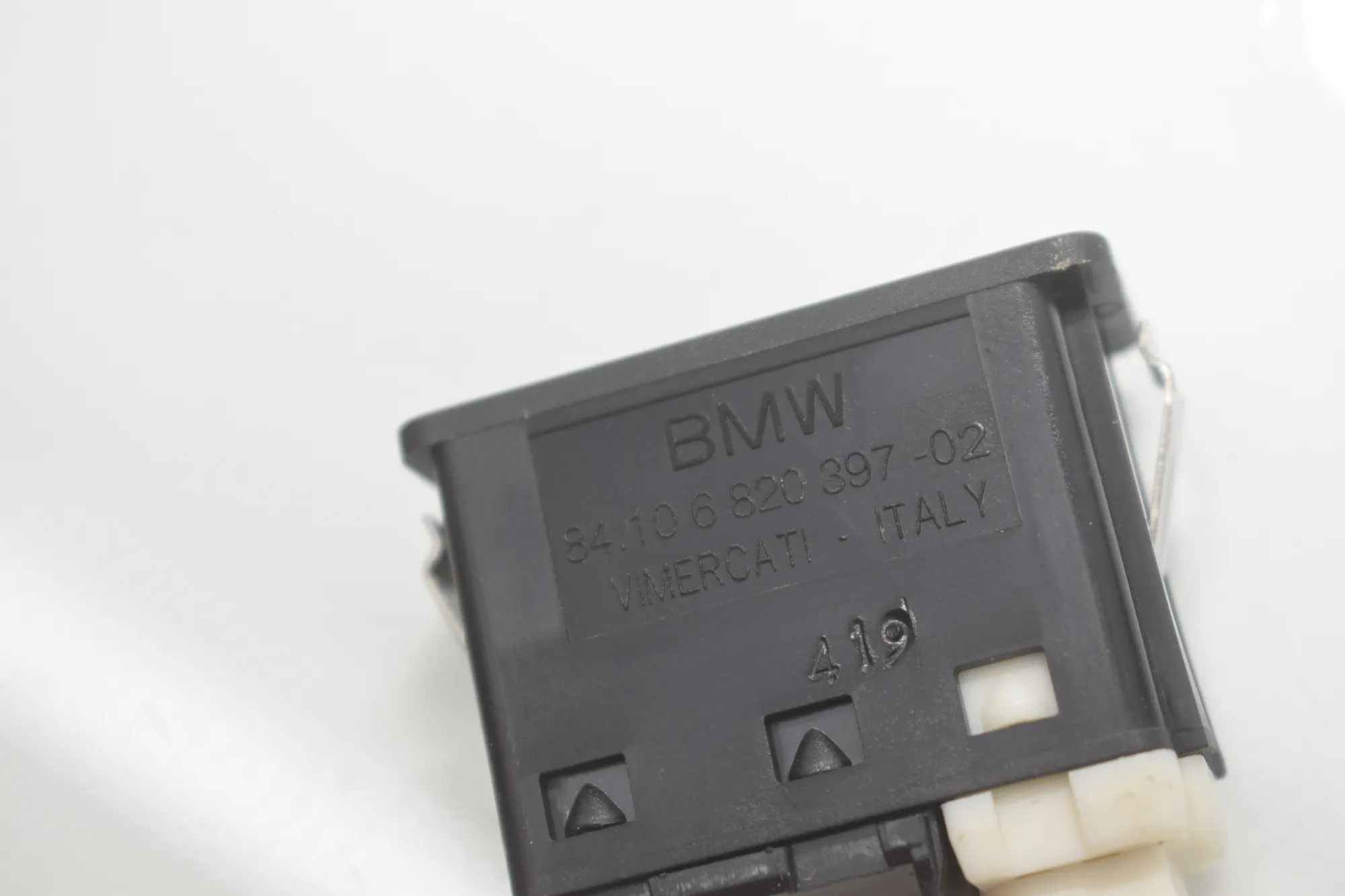 Switches – OEM 9362116 · BMW X1 (F48) sDrive 18 d 2019 – 9
