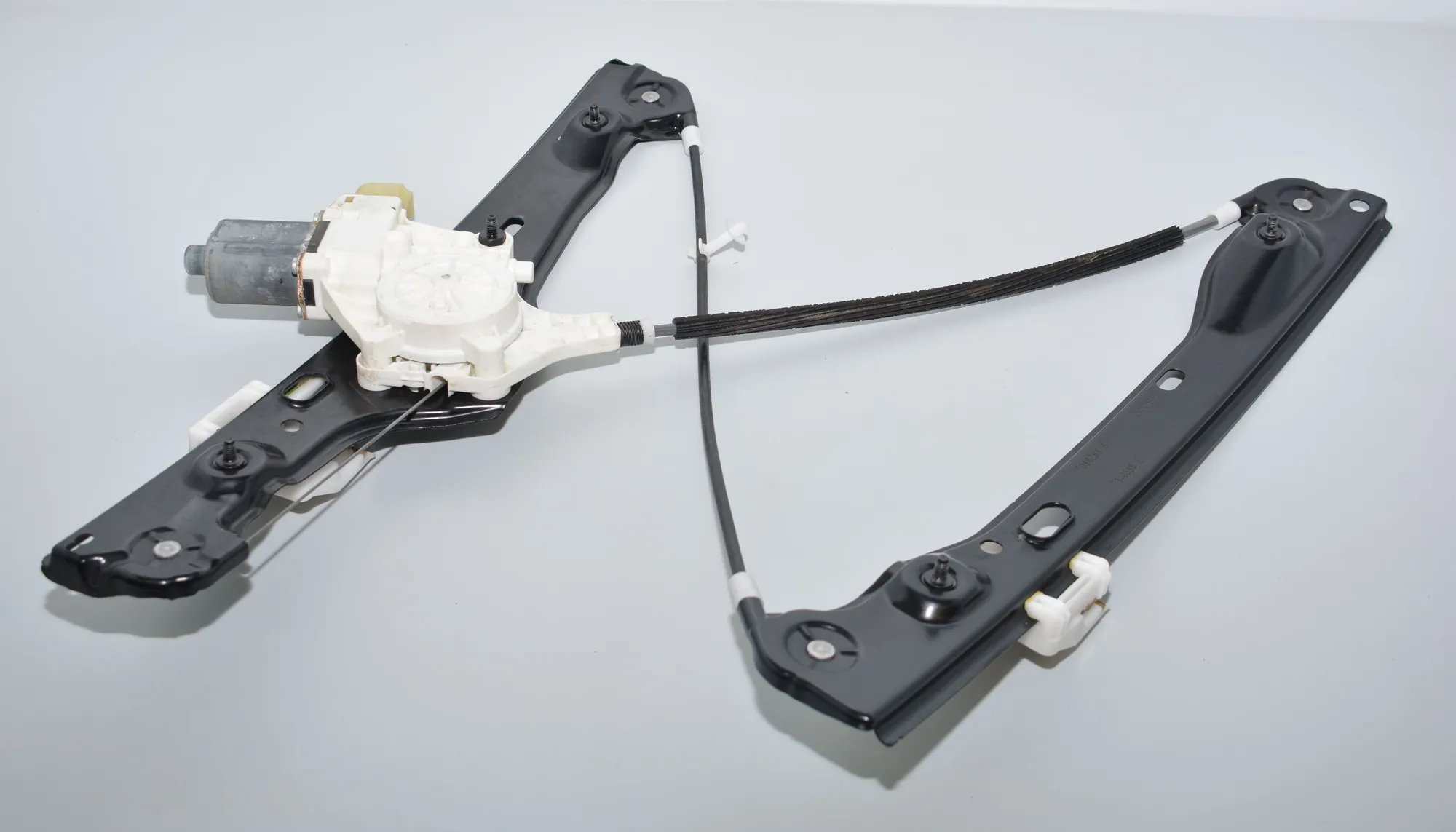 Front Right Door Window Regulator – OEM 7140588 · BMW 3 (E90) 325 xi 2007 – 3
