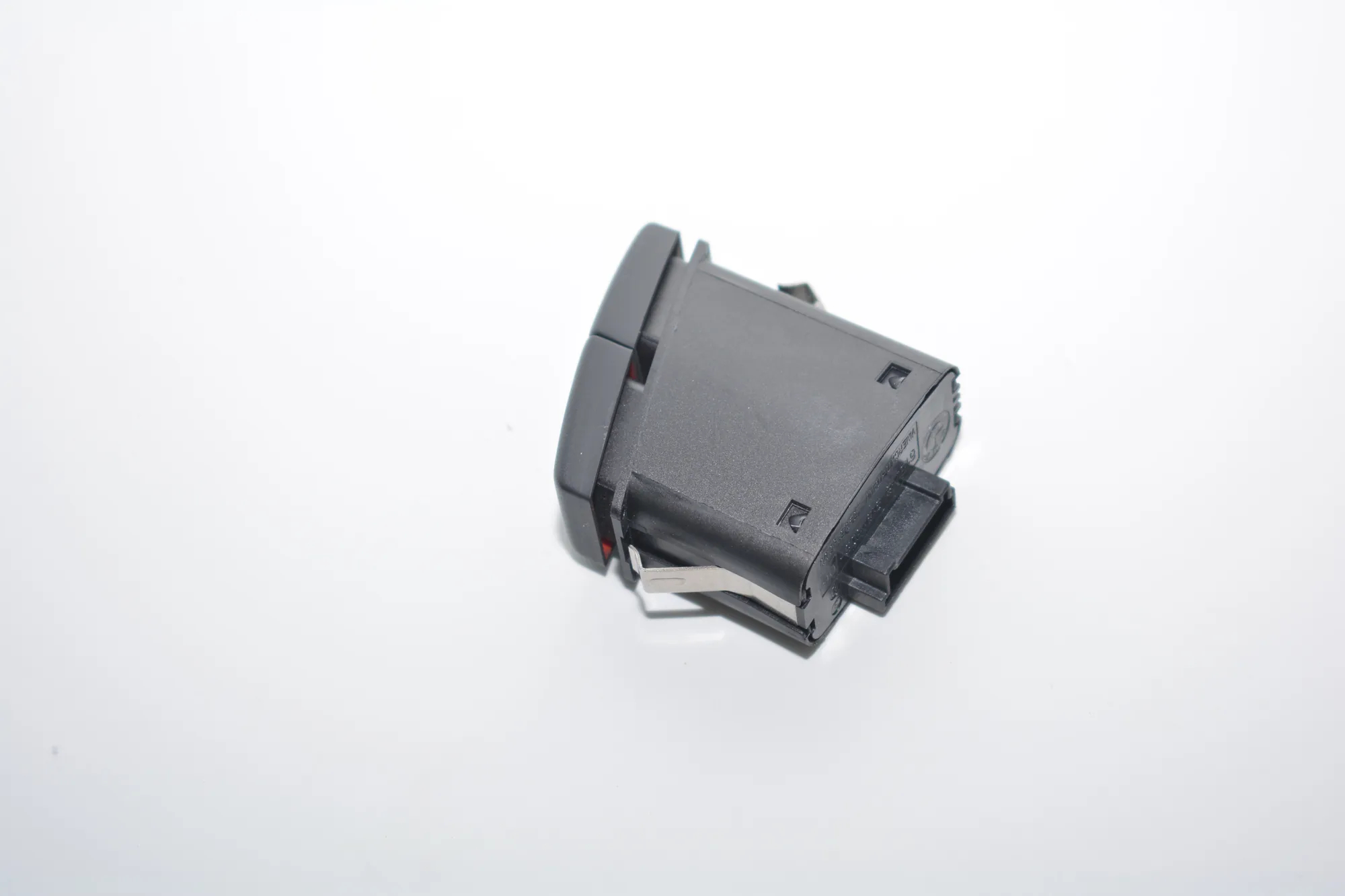 Switches – OEM 6919506 · BMW X3 (E83) xDrive 20 d 2009 – 5