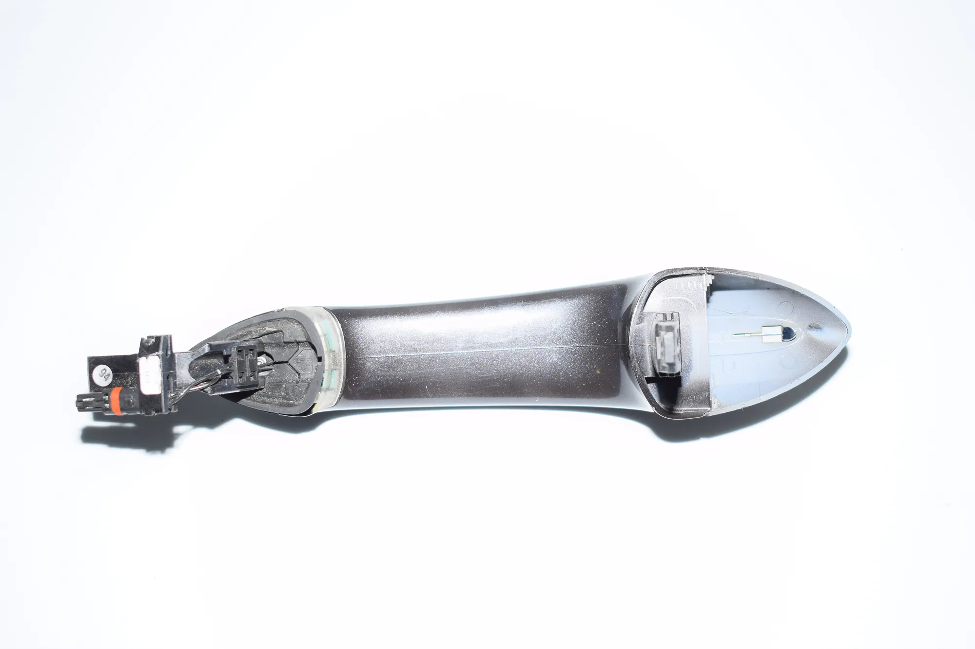 Front Left Door Exterior Handle · BMW 7 (F01, F02) BMW 7 (F01, F02) 2012 – 3