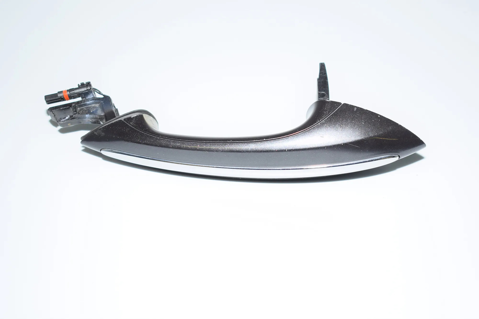 Front Left Door Exterior Handle · BMW 7 (F01, F02) BMW 7 (F01, F02) 2012 – 2