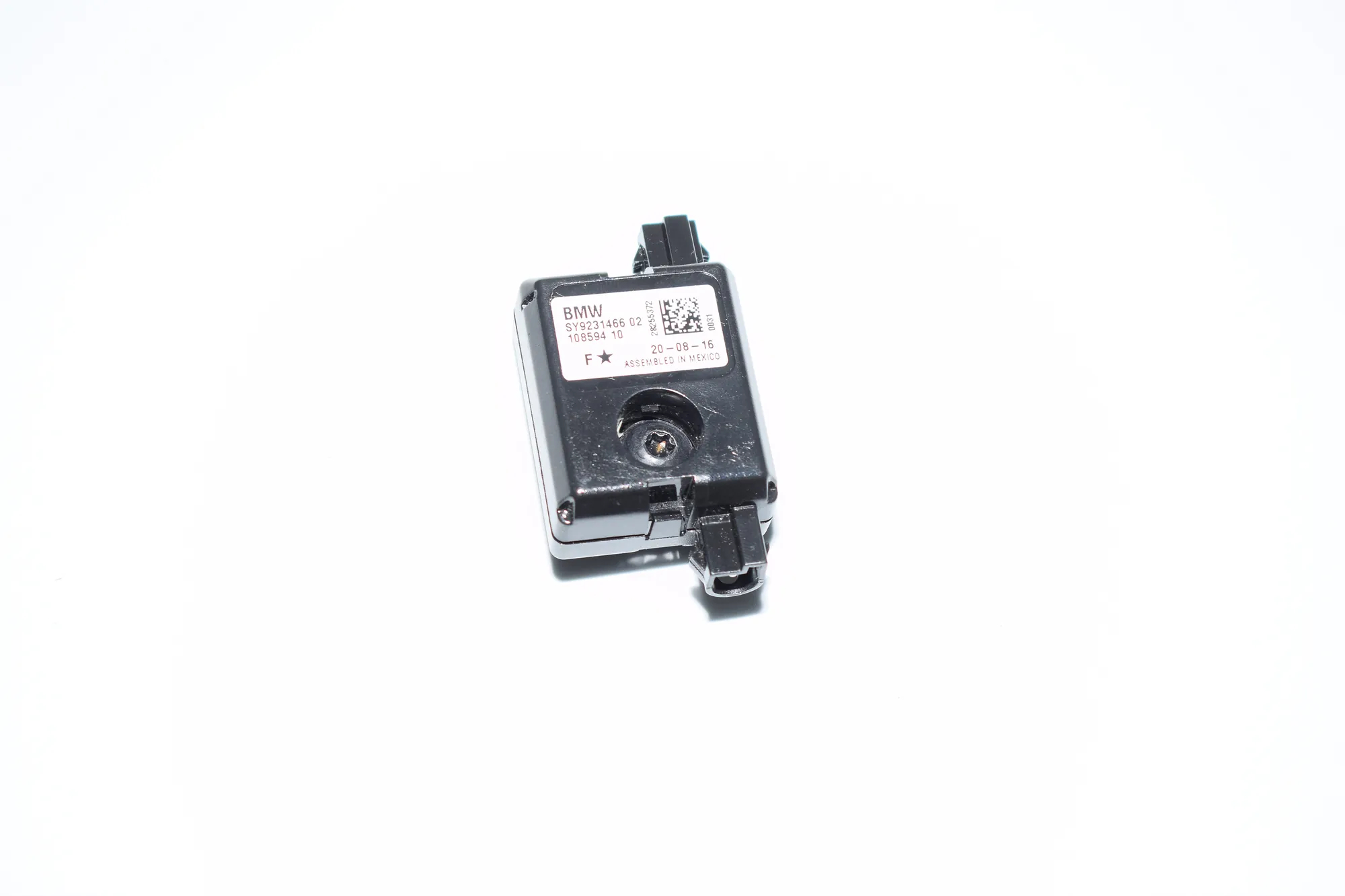 Antenna Amplifier – OEM 9231466 · BMW i3 (I01) Electric 2016