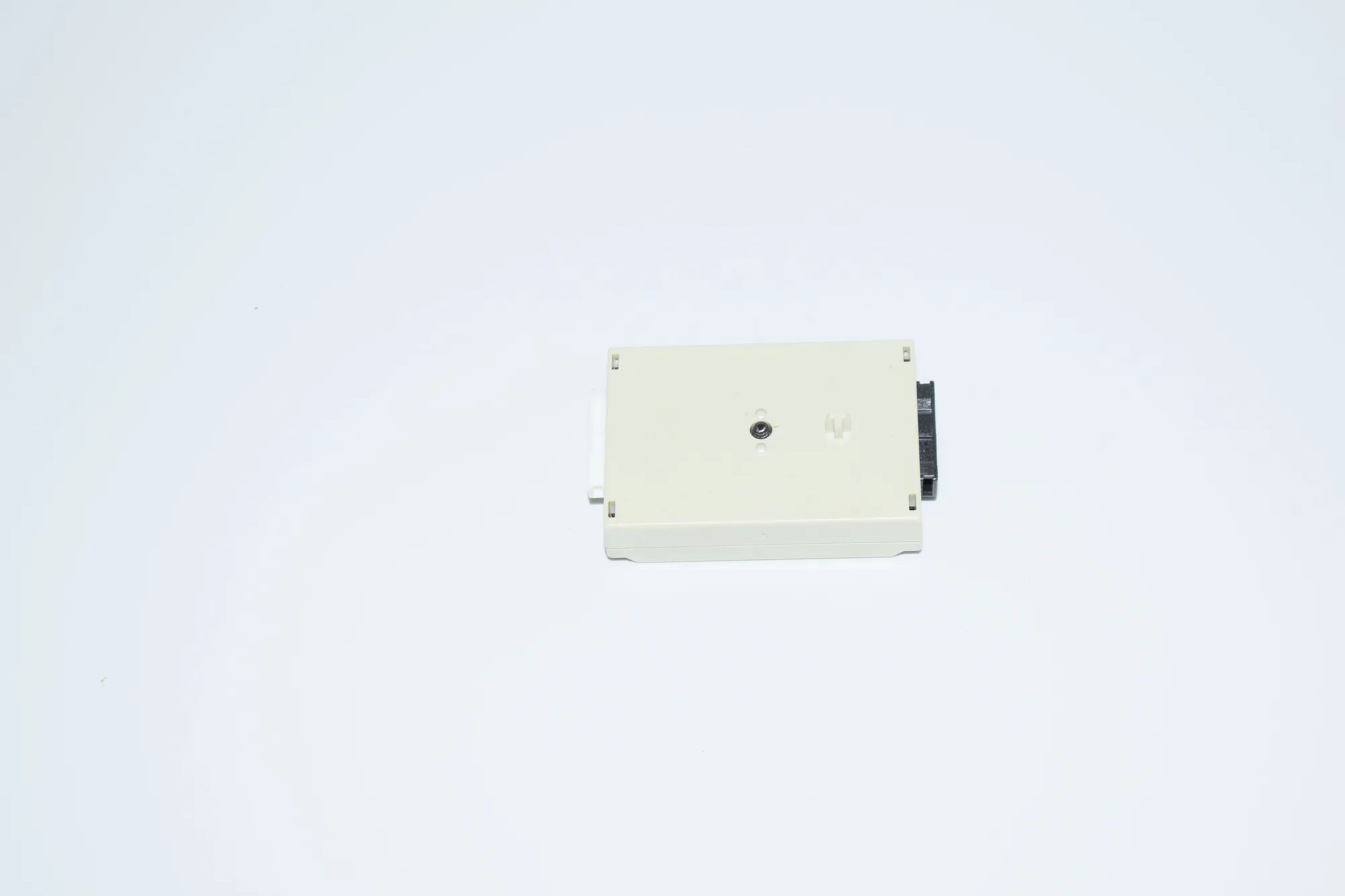Antenna – OEM 9333438 · BMW i3 (I01) Electric 2016 – 2