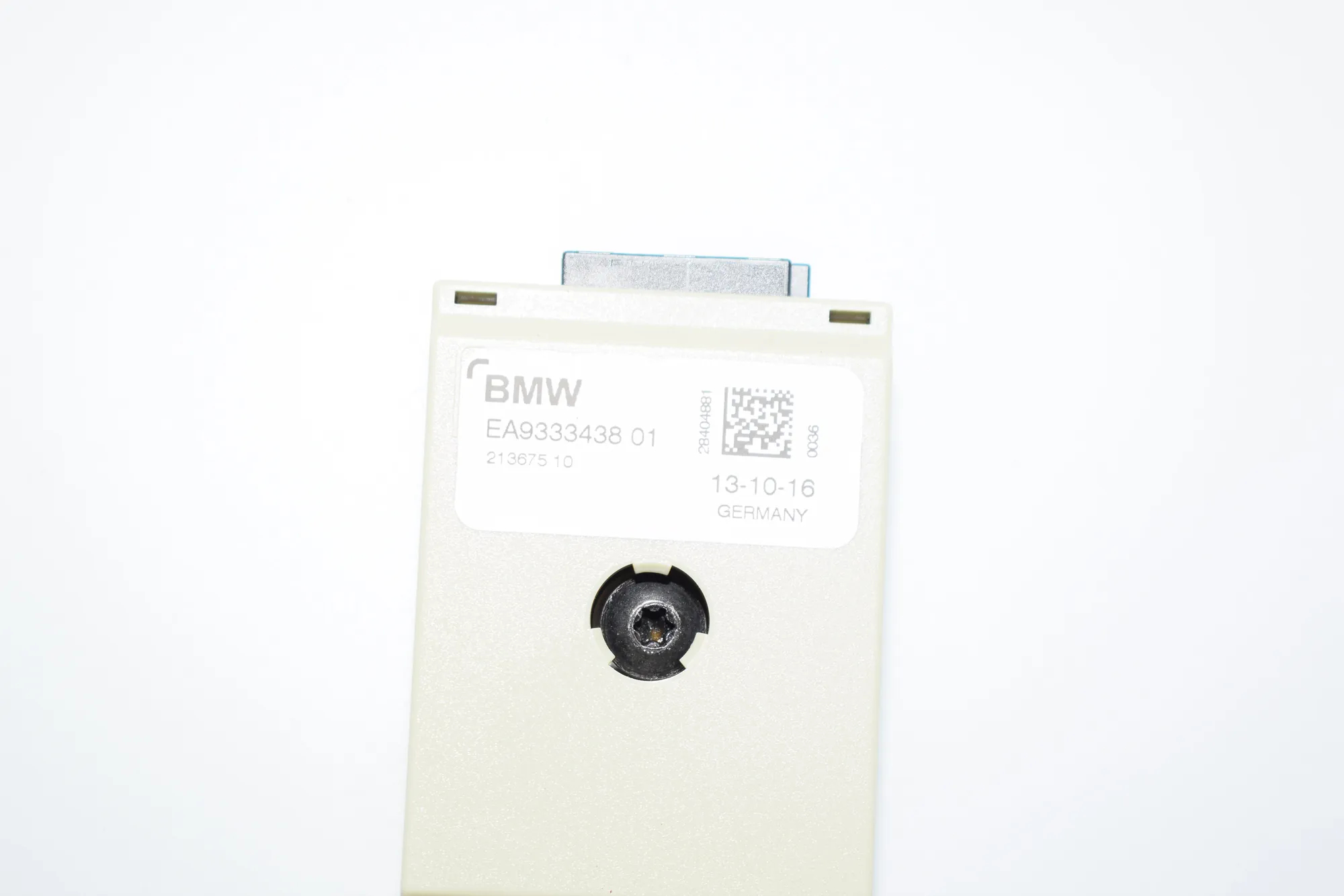 Antenna – OEM 9333438 · BMW i3 (I01) Electric 2016 – 4