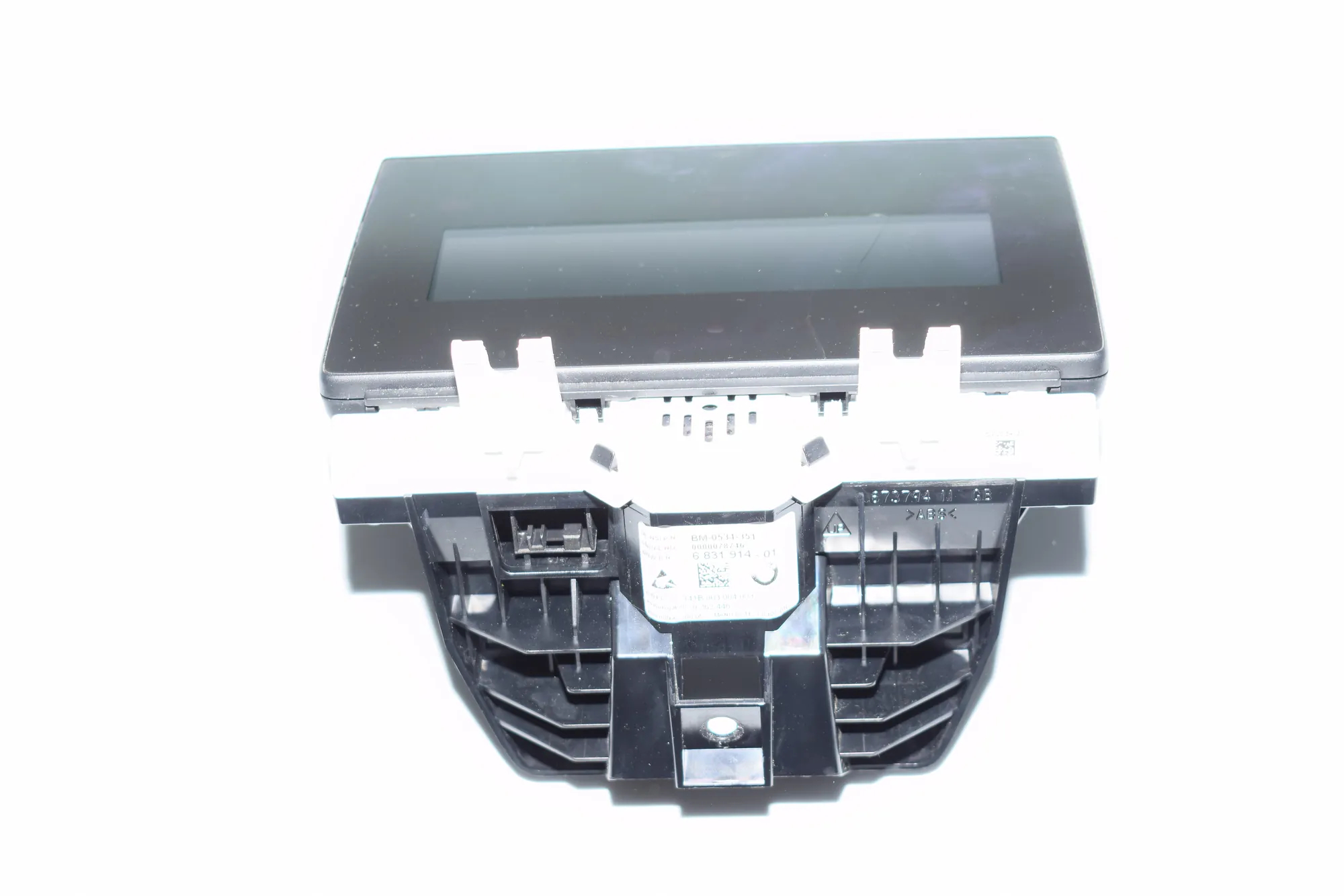 Instrument Cluster Speedometer – OEM 6831914 · BMW i3 (I01) Electric 2016 – 2