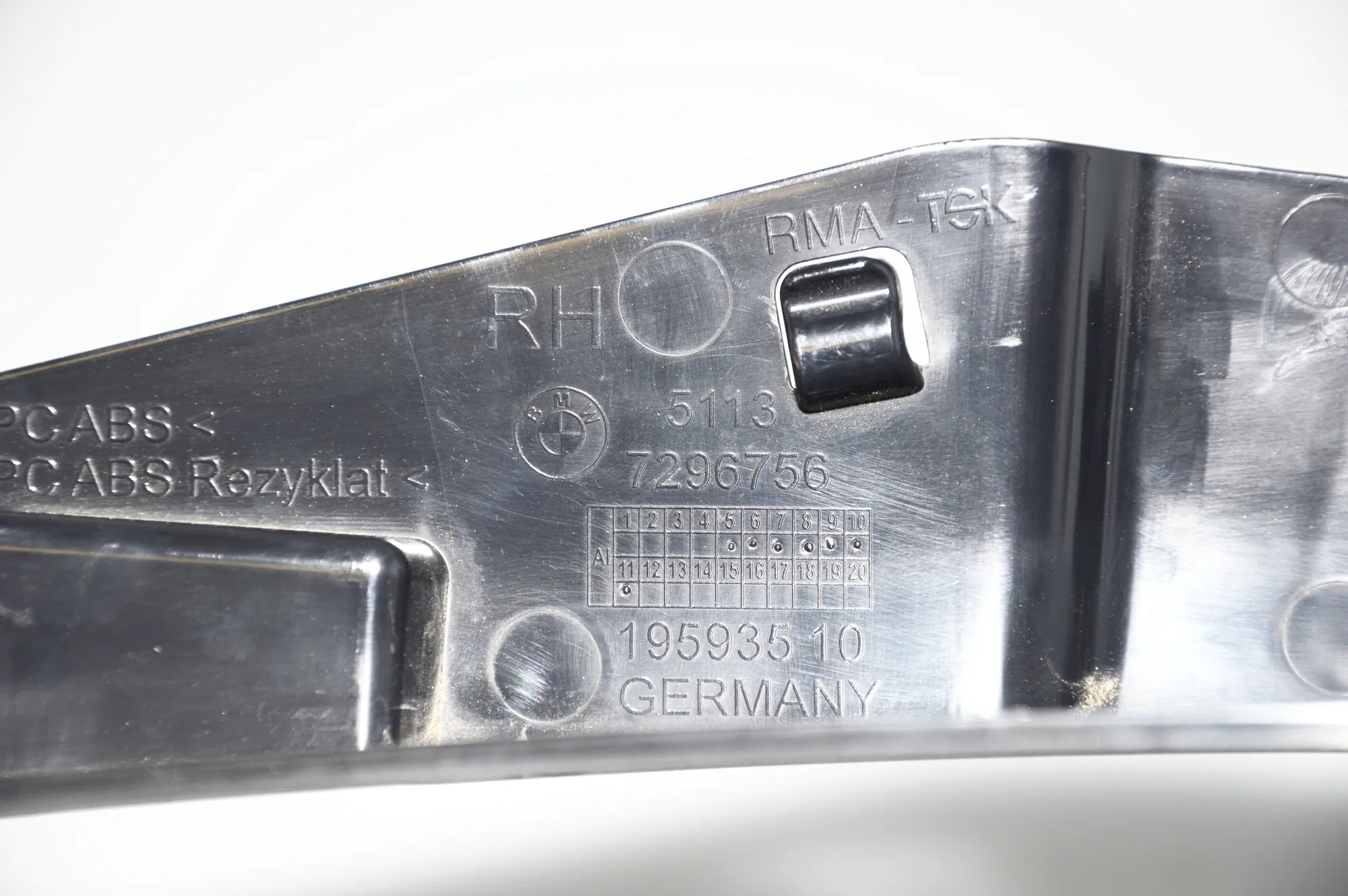 Other Body Parts – OEM 7296756 · BMW i3 (I01) Electric 2016 – 4