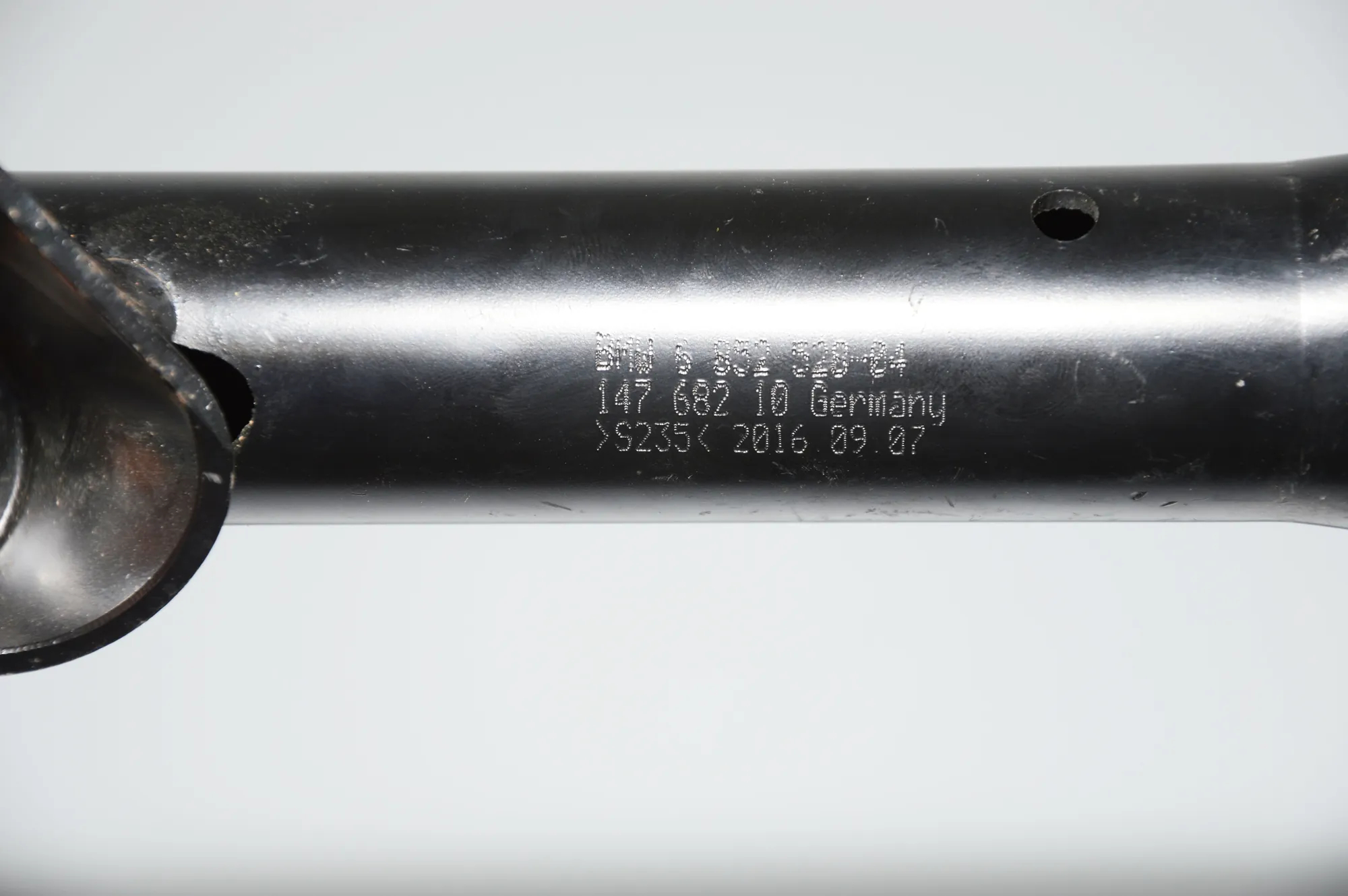 Other Body Parts – OEM 6852528 · BMW i3 (I01) Electric 2016 – 4