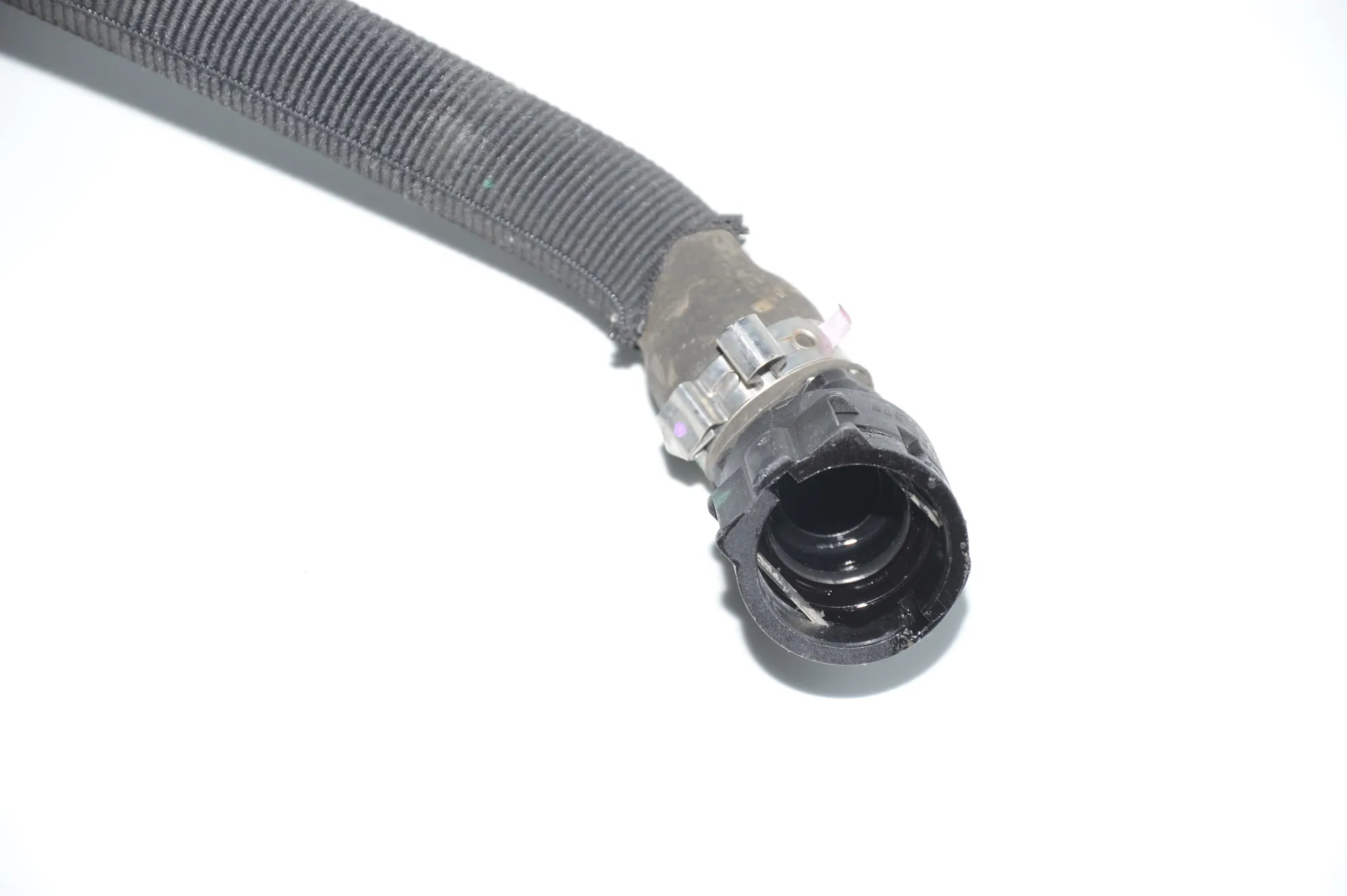 Pipe Hose – OEM 8656443 · BMW i3 (I01) Electric 2016 – 4