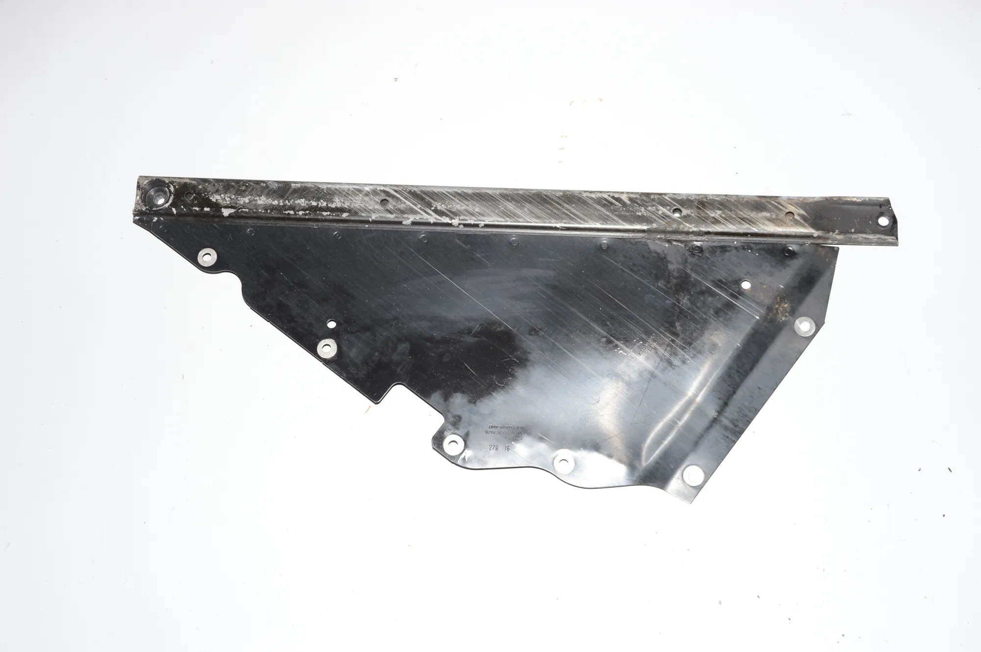 Other Underbody Cover – OEM 6859774 · BMW i3 (I01) Electric 2016 – 2