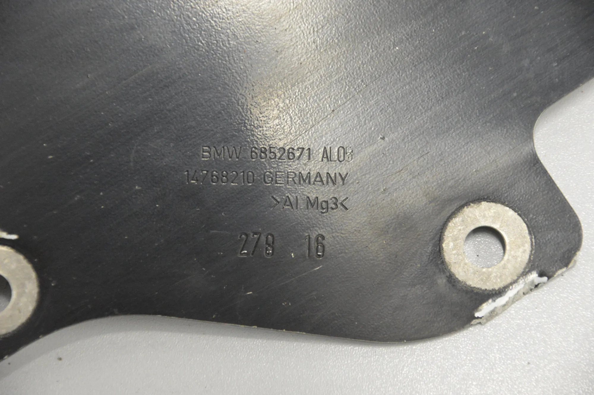 Other Underbody Cover – OEM 6852671 · BMW i3 (I01) Electric 2016 – 3