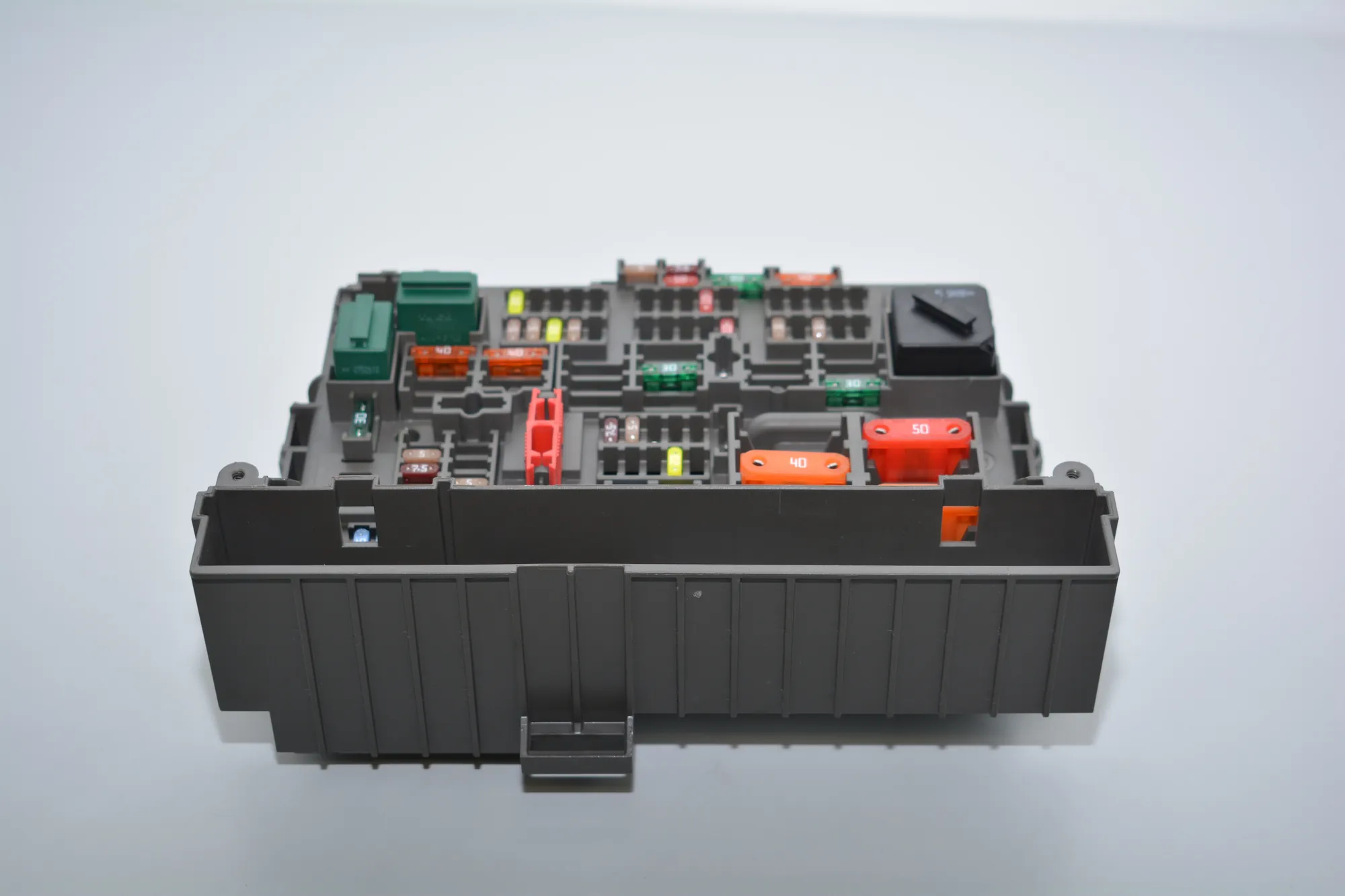 Fuse Box – OEM 9119446 · BMW 1 (E81) 118 d 2008 – 4