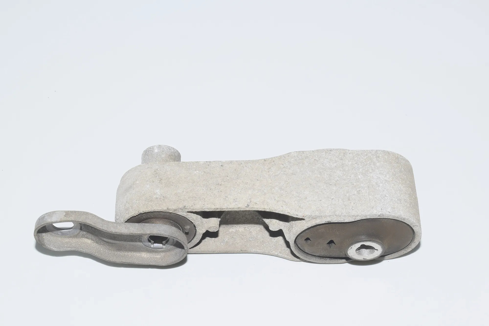 Gearbox Mount – OEM 6793362 · BMW i3 (I01) BMW i3 (I01) Hybrid 2014 – 2