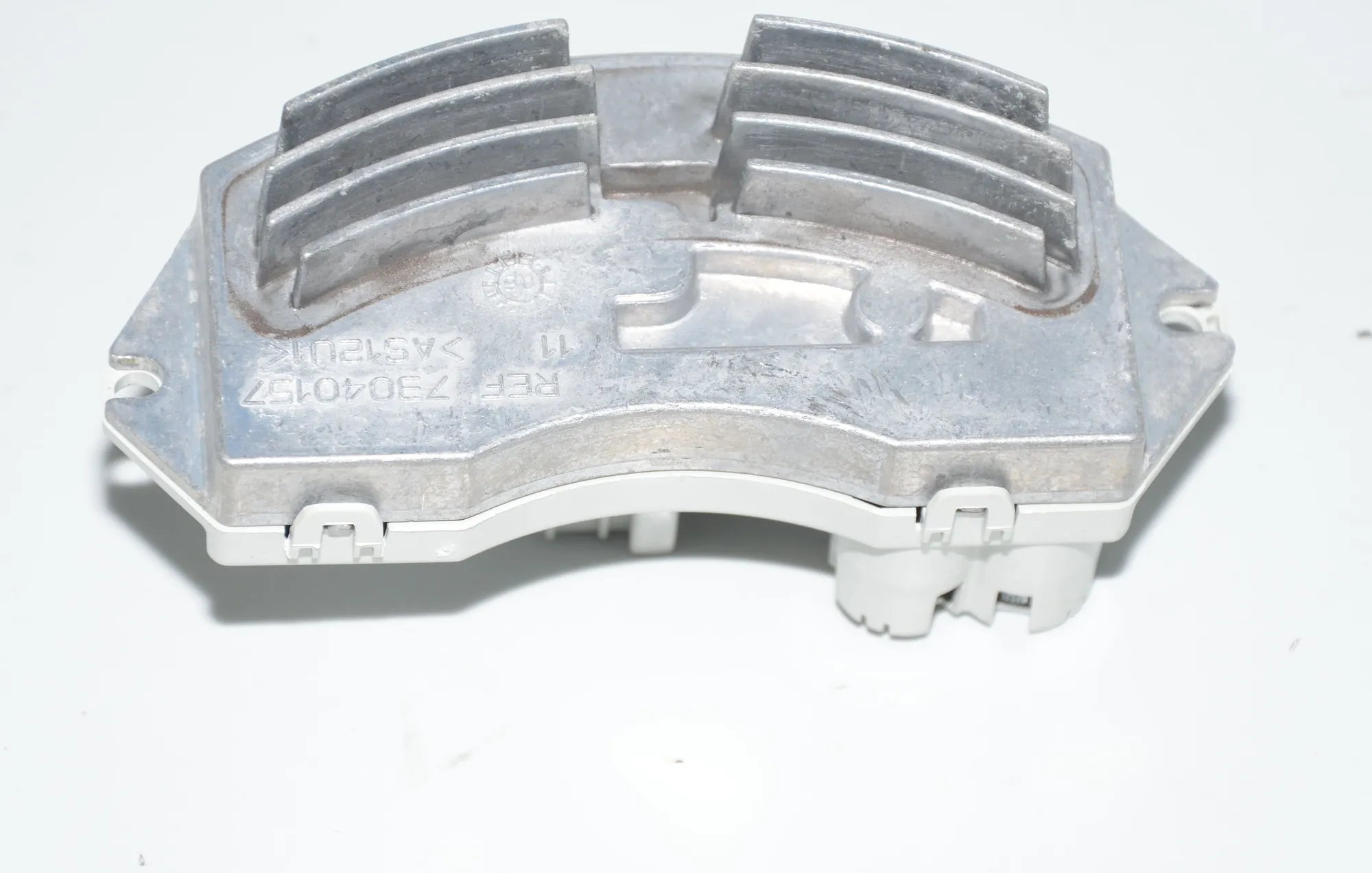 Interior Heater Resistor – OEM 7304015 · BMW 3 (E90) 325 xi 2007