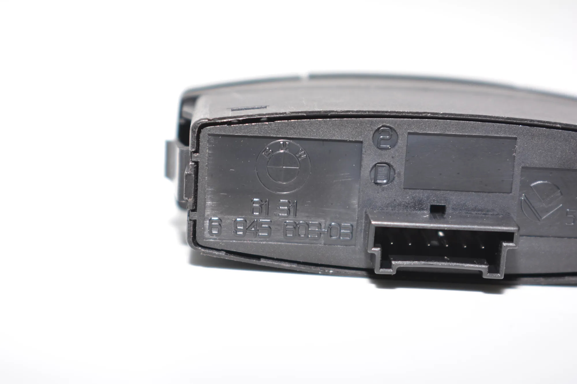 Switches – OEM 6945603 · BMW 1 (E81) 118 d 2008 – 3