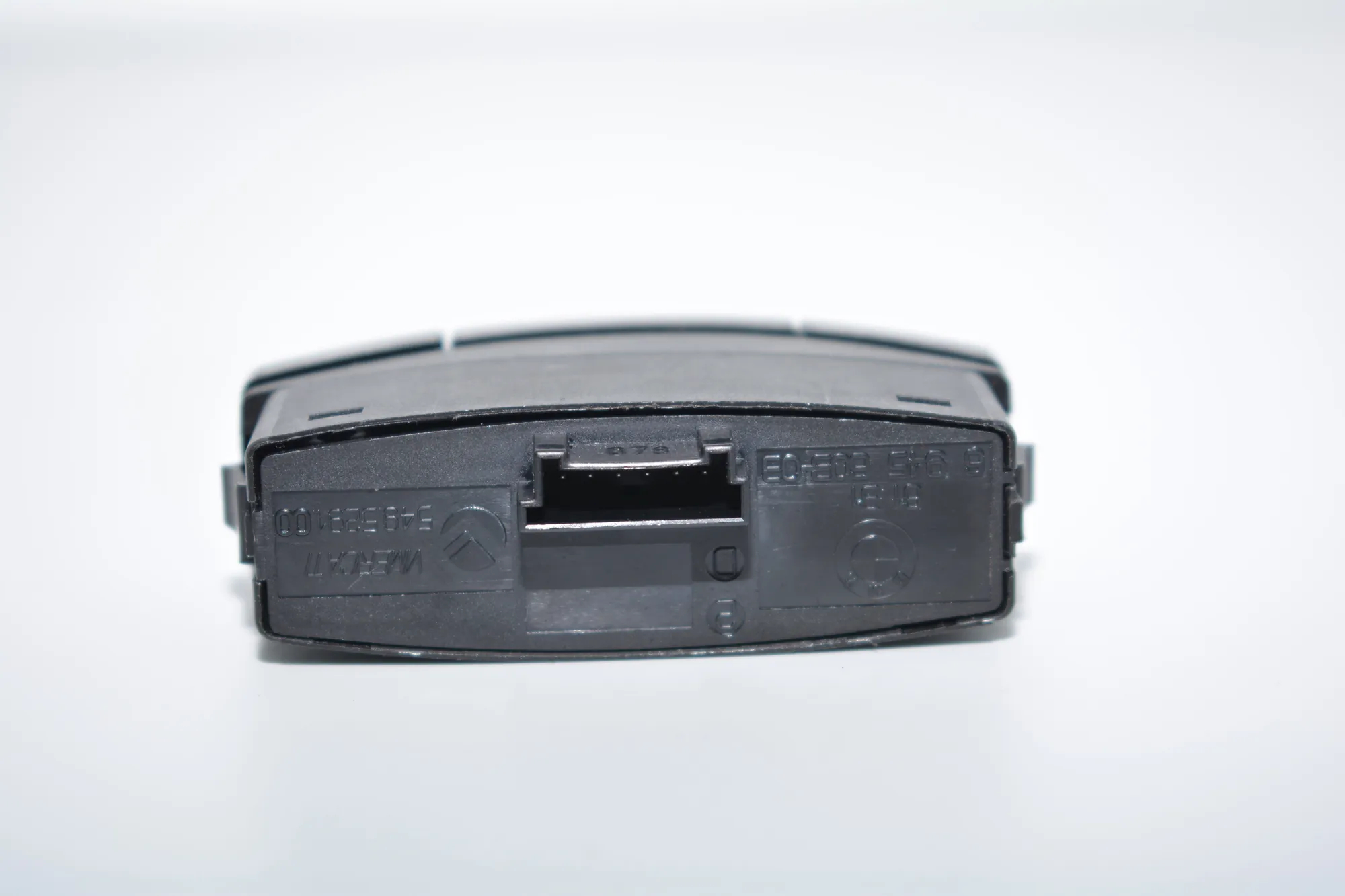 Switches – OEM 6945603 · BMW 1 (E81) 118 d 2008 – 2