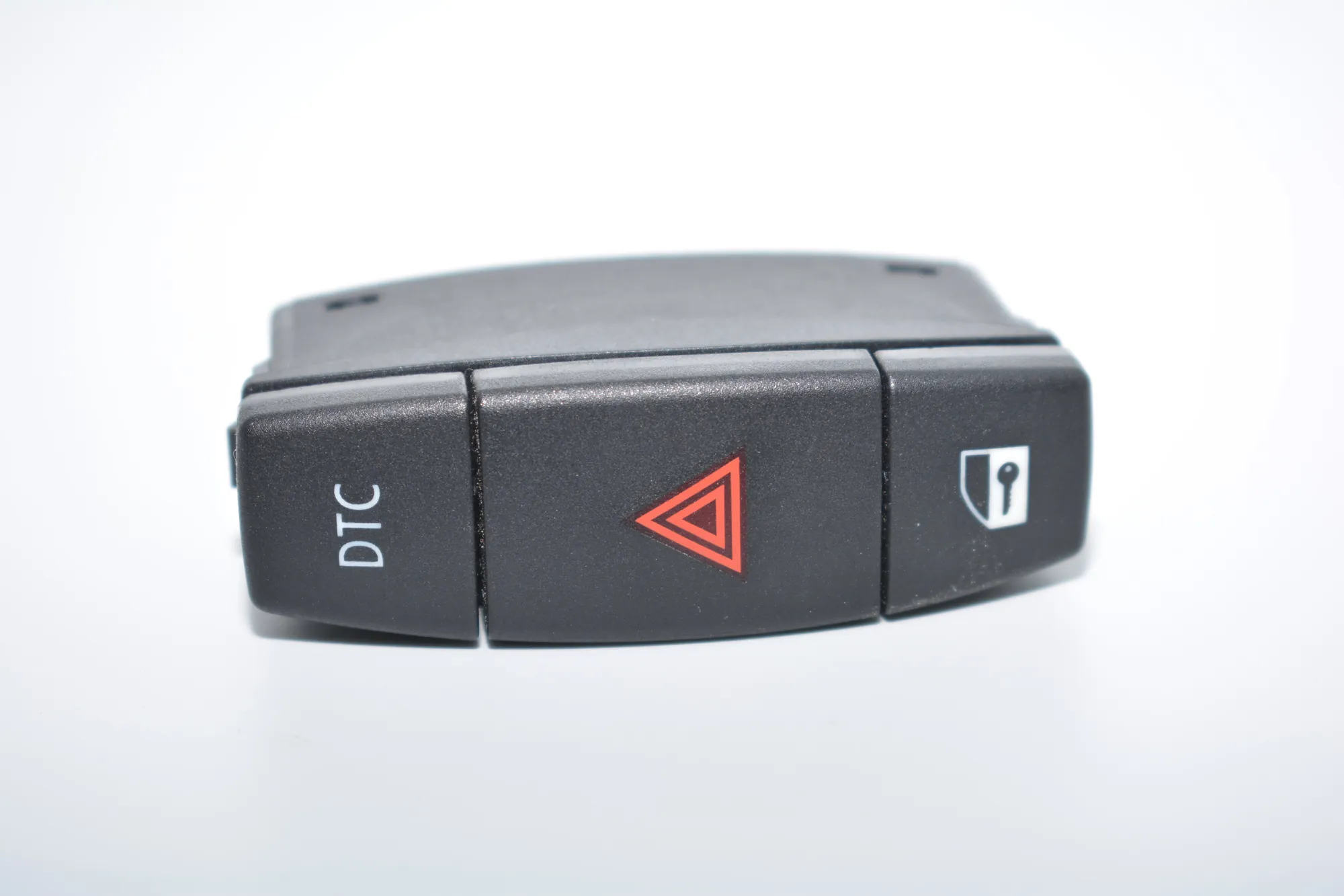 Switches – OEM 6945603 · BMW 1 (E81) 118 d 2008 – 4