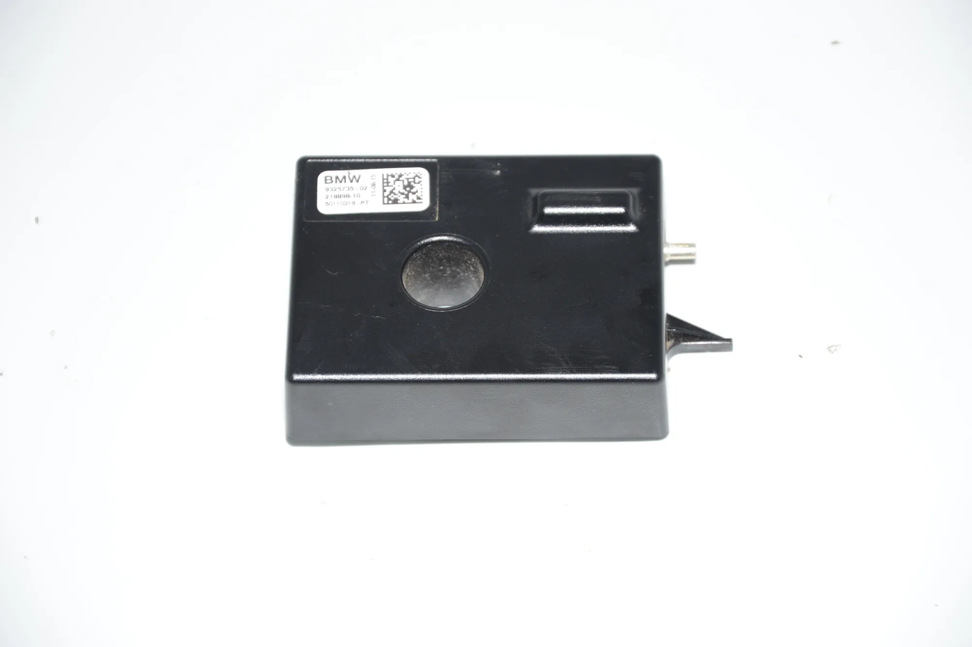Antenna Amplifier – OEM 9325735 · BMW 3 (F30, F80) BMW 3 (F30, F80) 320 d 2012