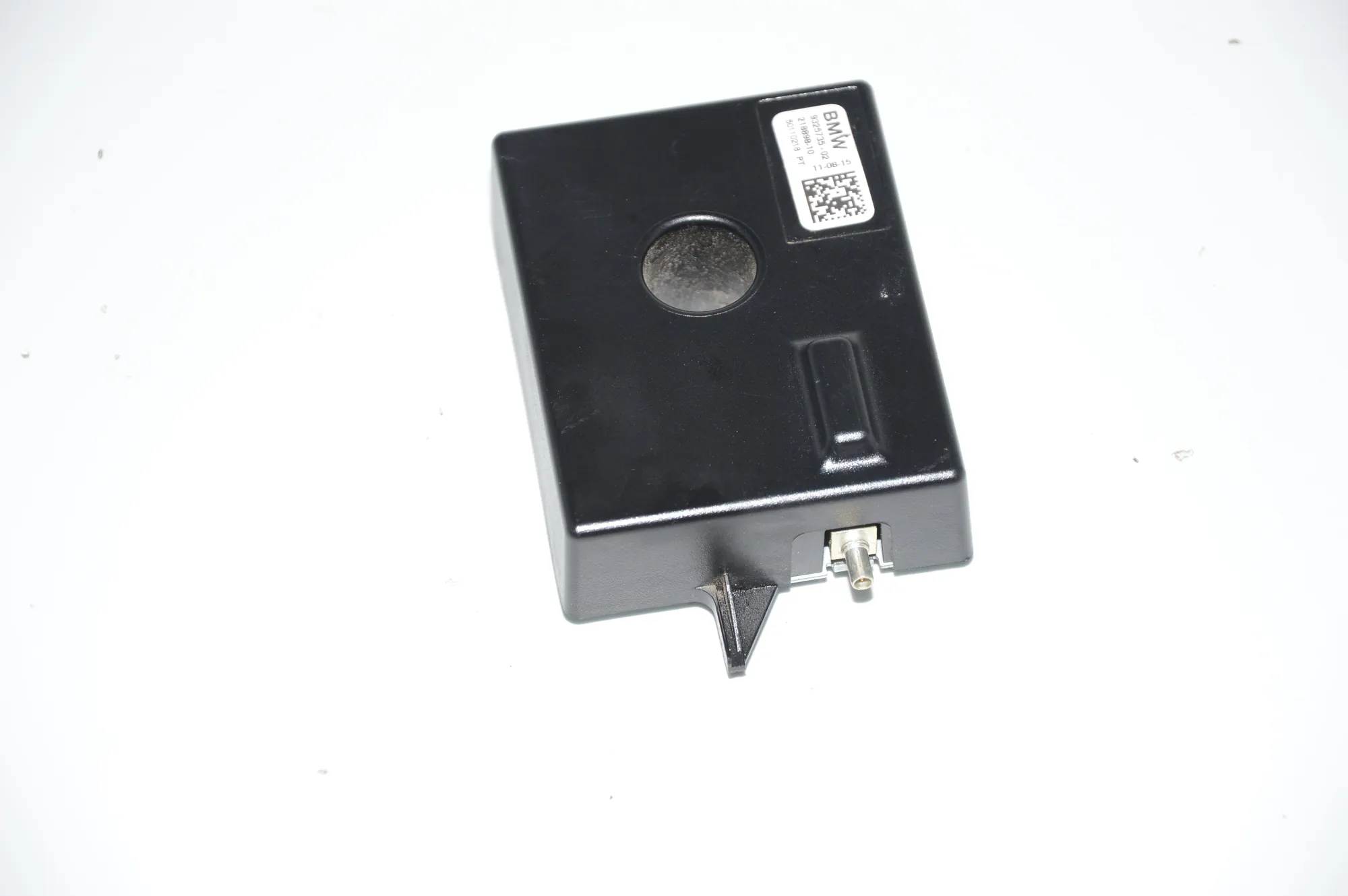 Antenna Amplifier – OEM 9325735 · BMW 3 (F30, F80) BMW 3 (F30, F80) 320 d 2012 – 3