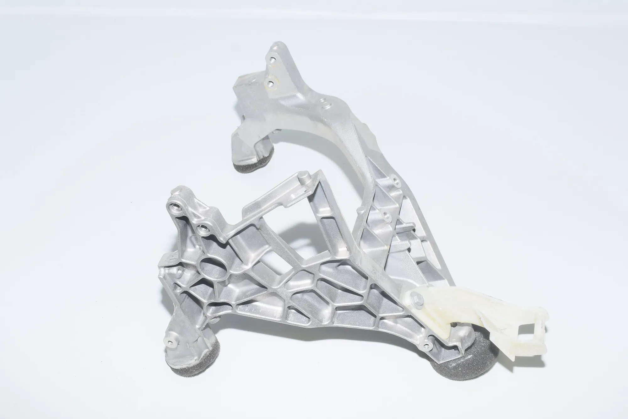 Other Interior Parts – OEM 6140831 · BMW 5 (F10) 520 d 2010 – 4